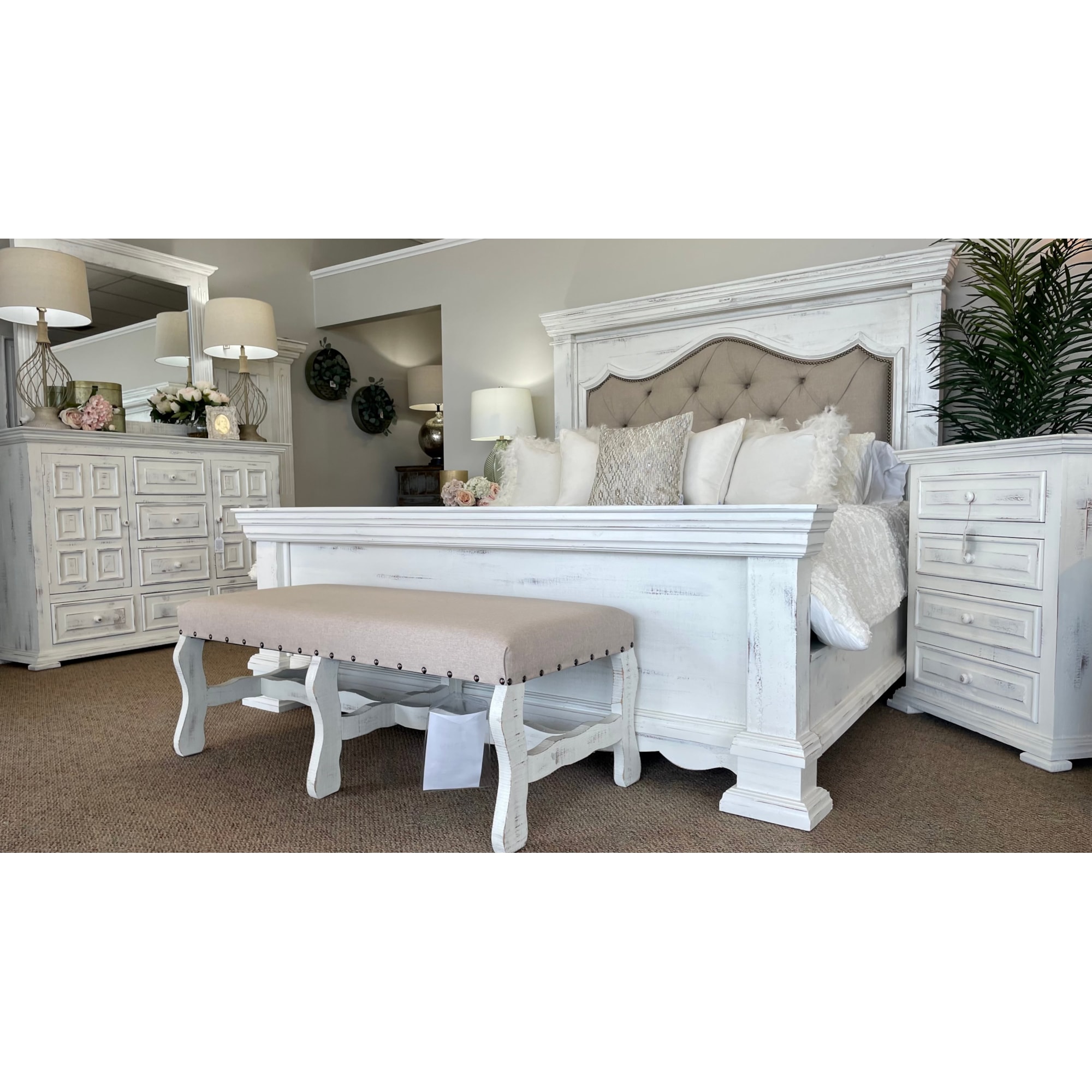 Vintage Chalet PCHALETWPADQ Chalet Padded Queen Bed Johnson's