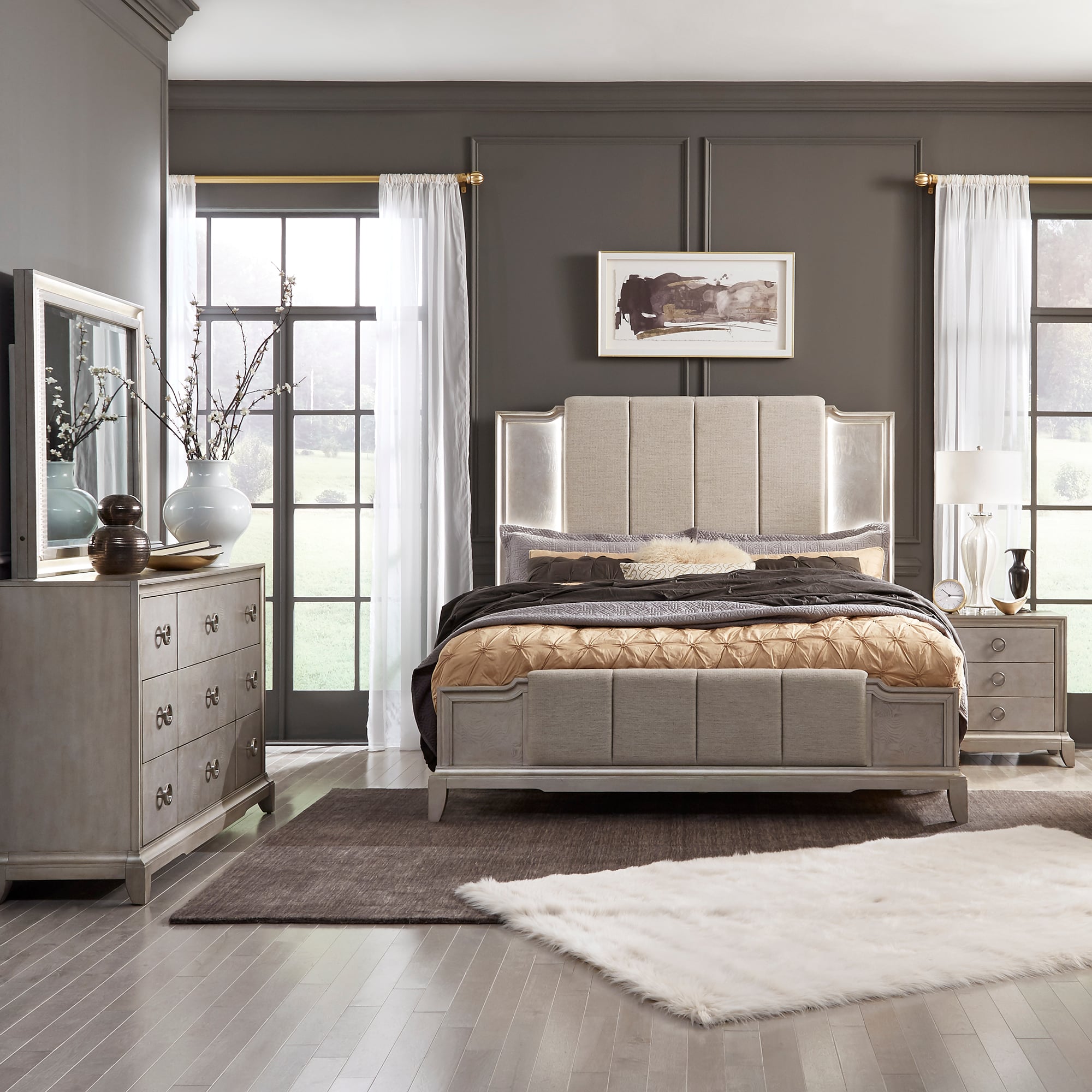 Bedroom furniture queen bed on sale