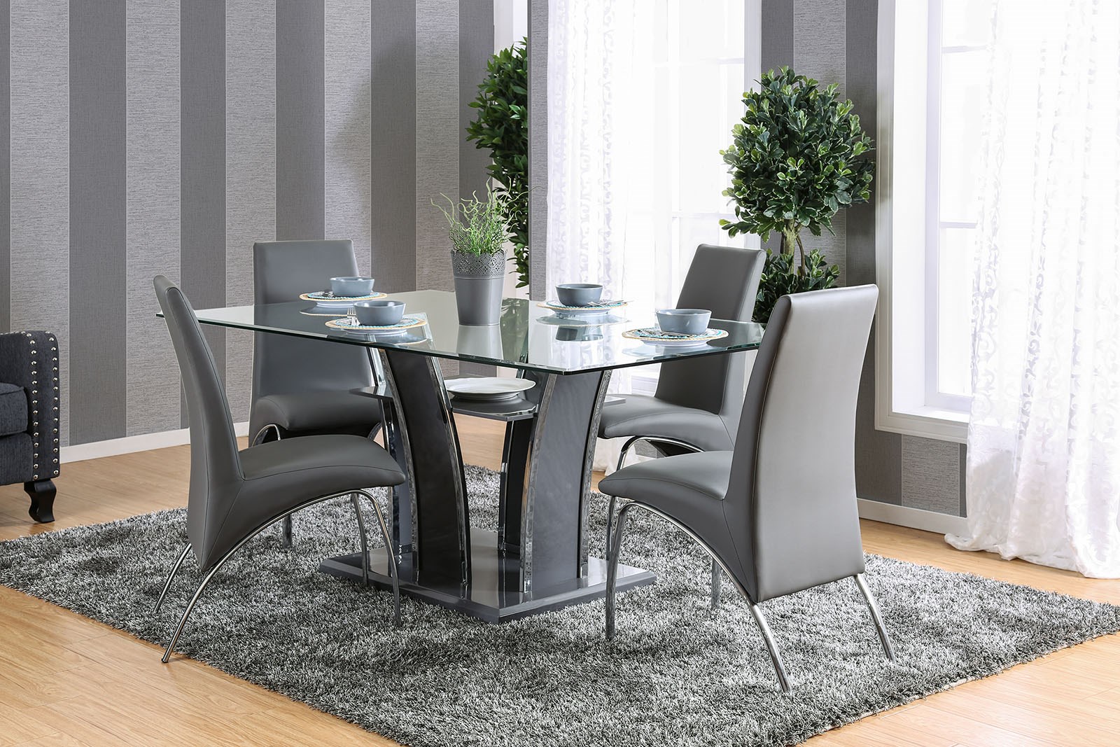 Formal glass dining discount table