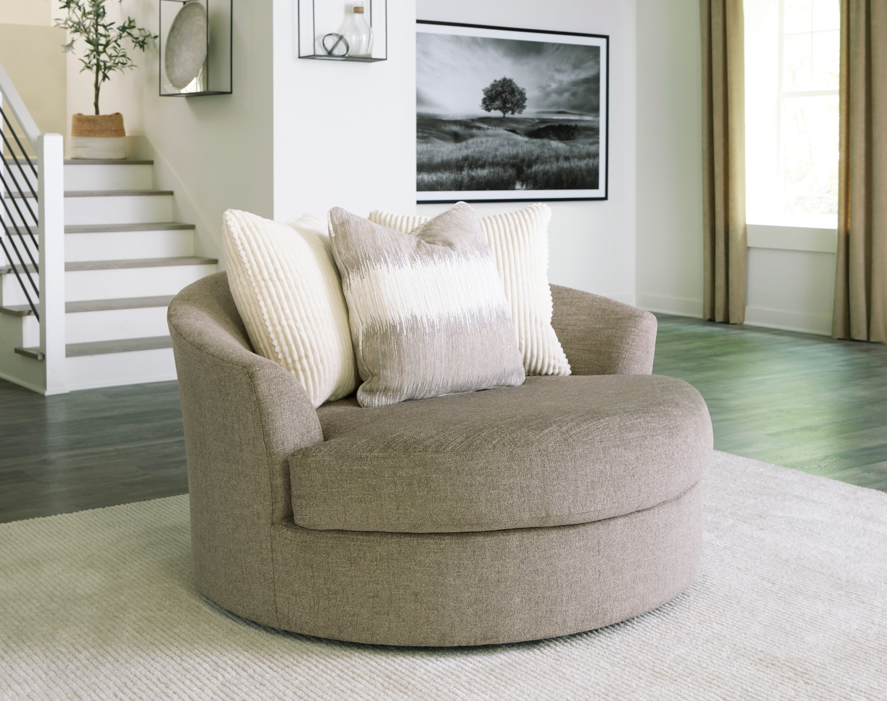 Oversized swivel 2024 chair