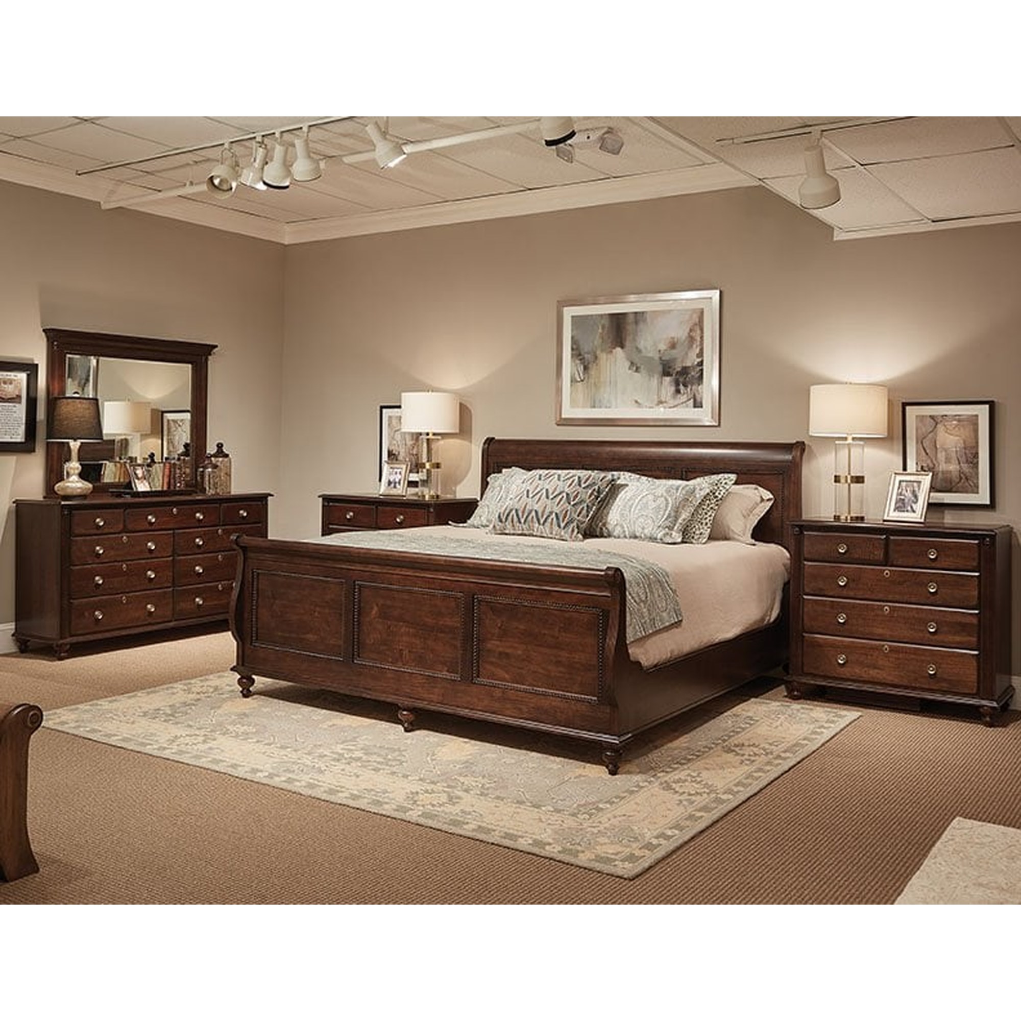 Durham Savile Row 980-147Wx1+980-147Fx1+980-147Hx1 CNDR Traditional King  Sleigh Panel Bed, Bennett's Furniture and Mattresses