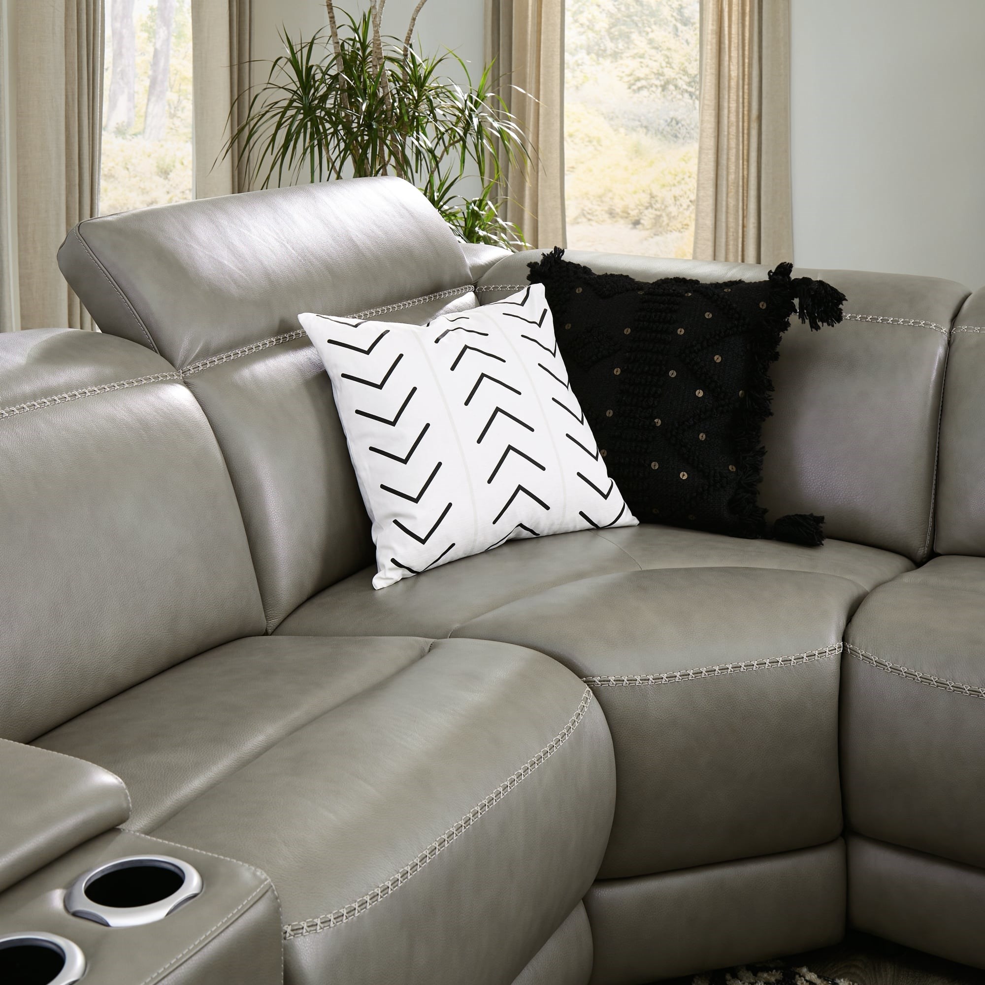 Signature Design By Ashley Correze U94202S6 6-Piece Power Reclining ...