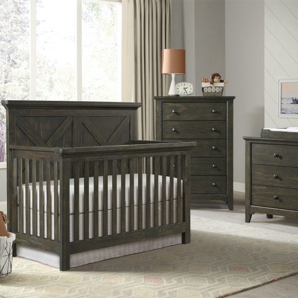 Westfield 4 outlet in 1 crib