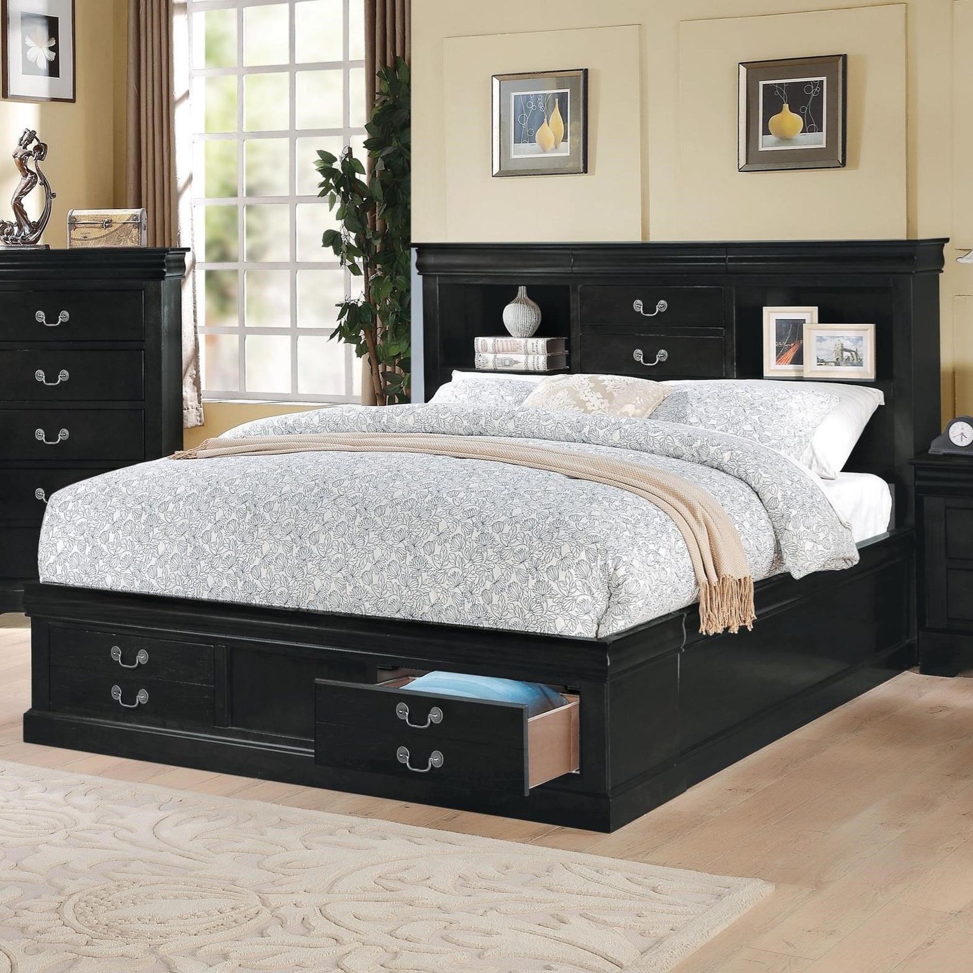 Traditional Style Louis Philippe III Queen Size Solid Pine Sleigh Bed with Headboard and Footboard - Black