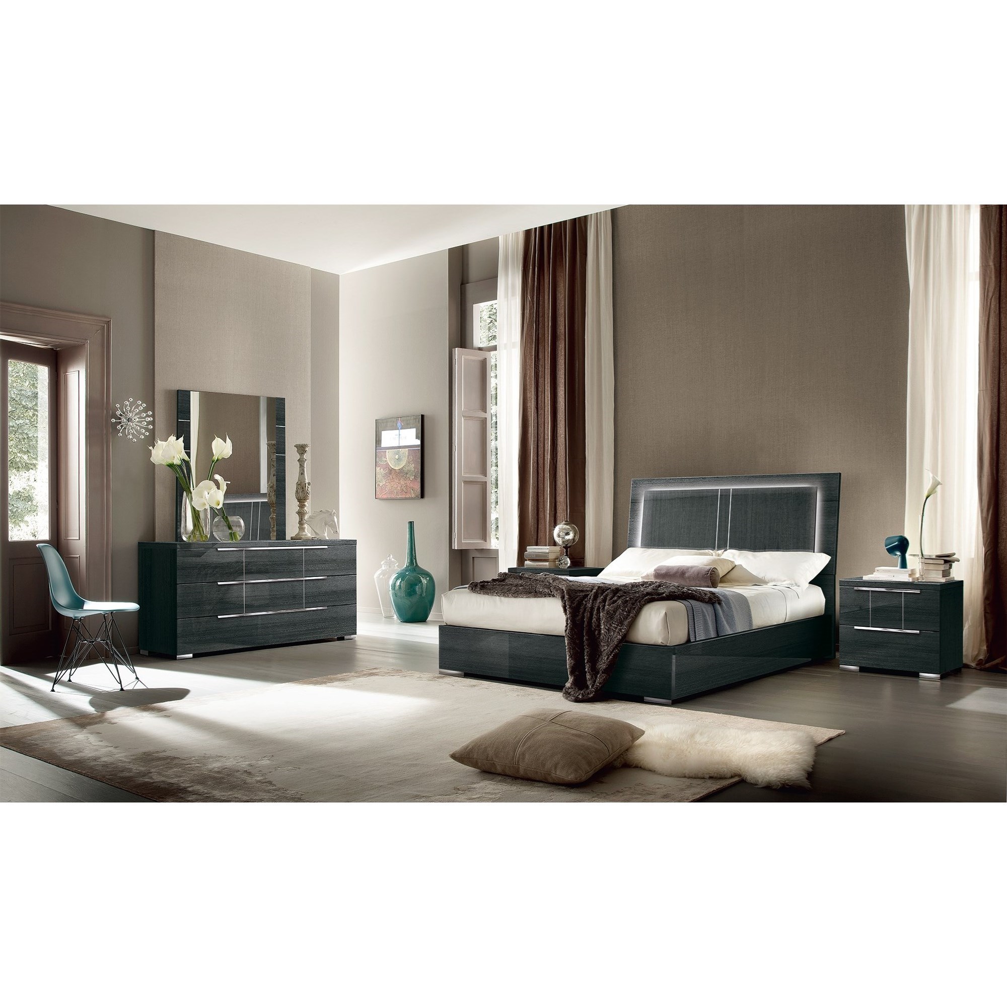 Riviera Queen Size Bedroom Set by ALF Group