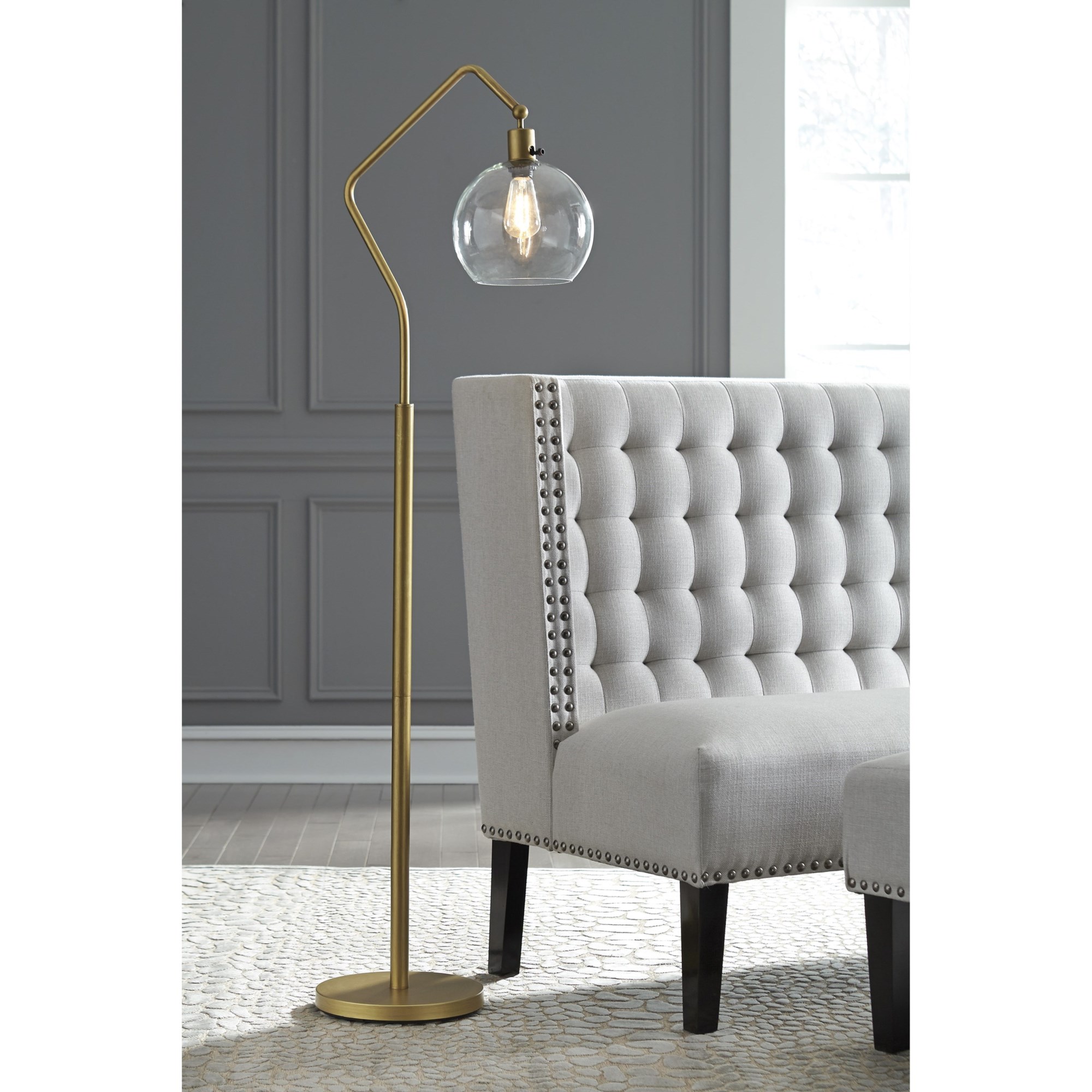 Signature Design by Ashley Lamps - Vintage Style 076305943 Marilee Antique  Brass Finish Metal Floor Lamp, Sam Levitz Furniture
