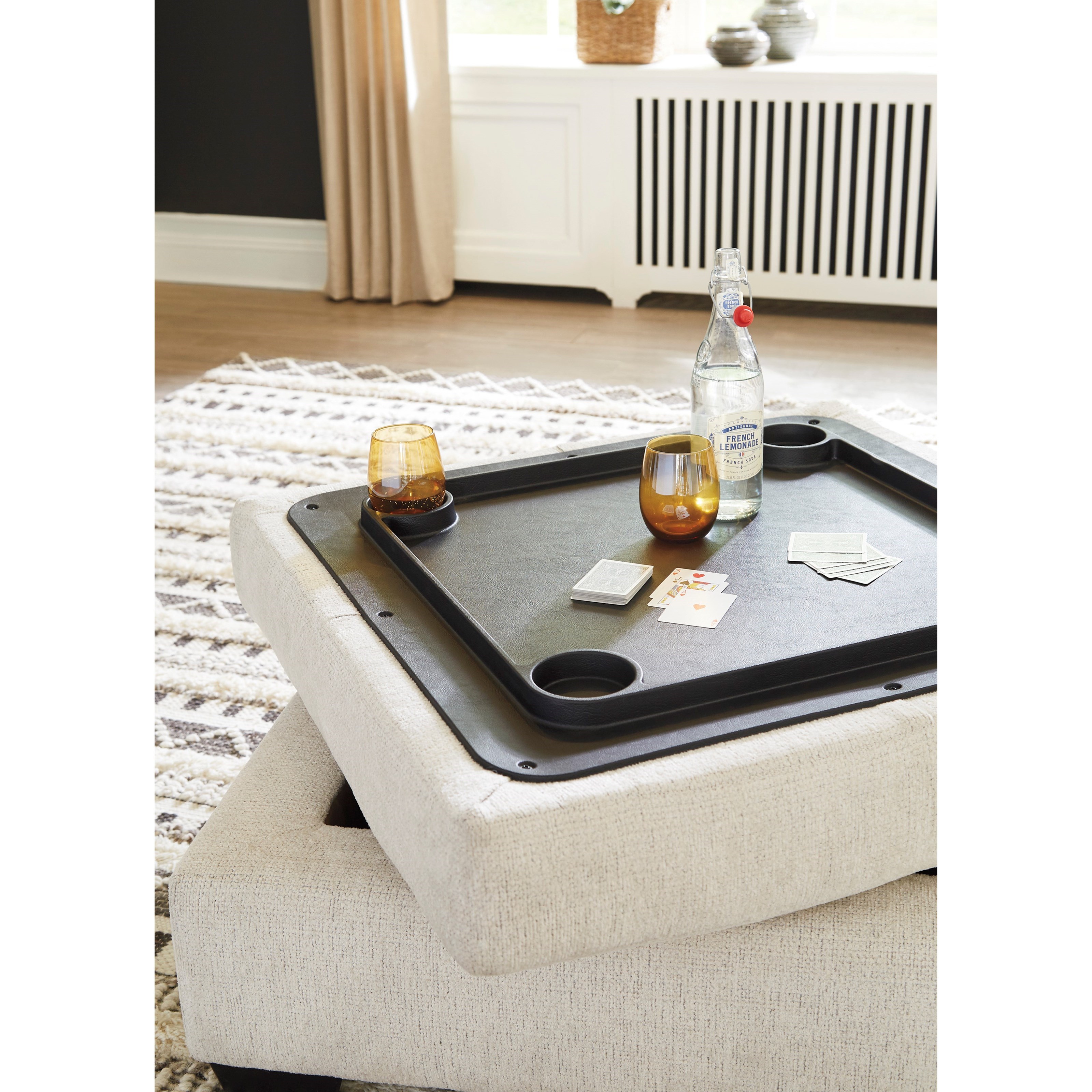 Pouf shop table tray