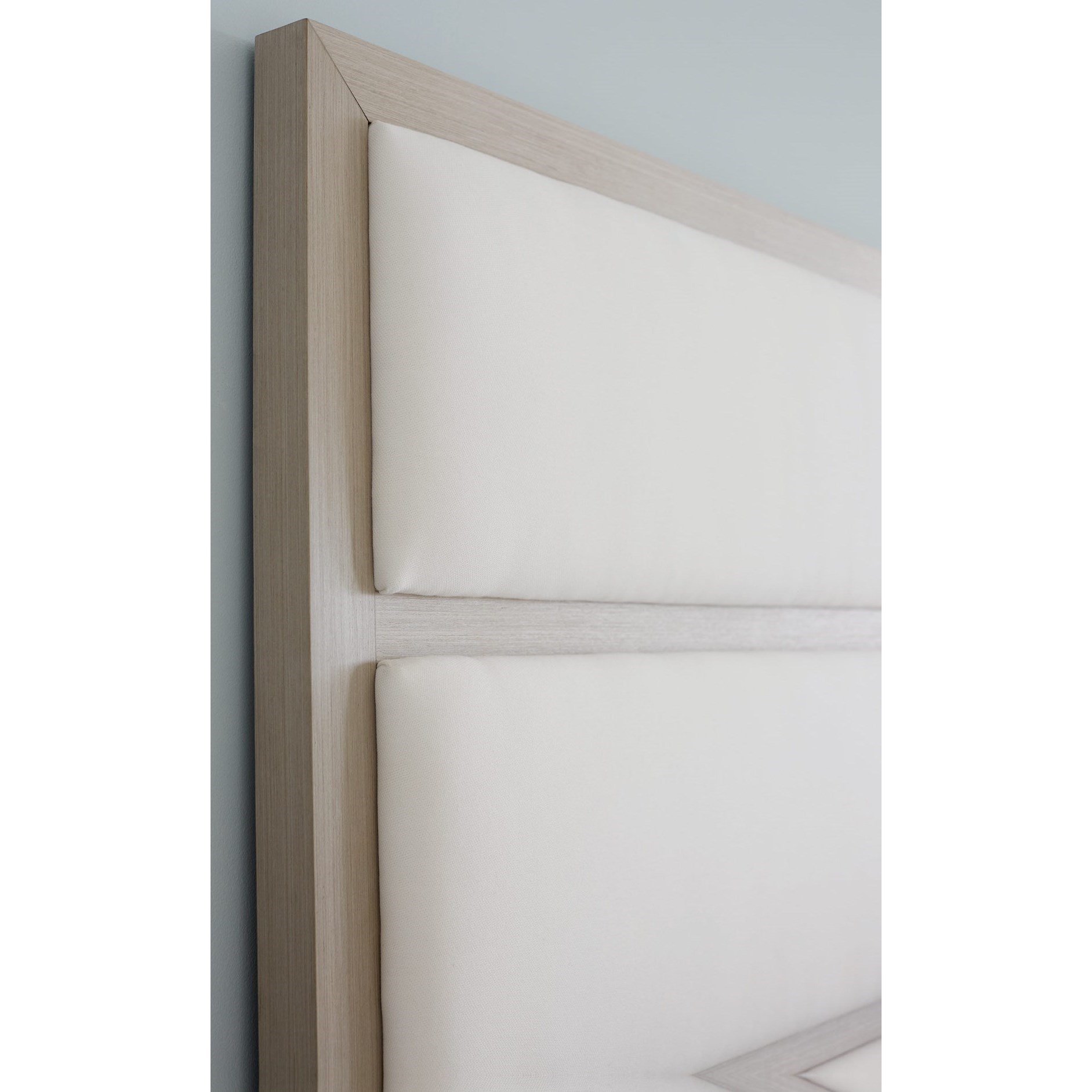 Axiom upholstered best sale panel bed