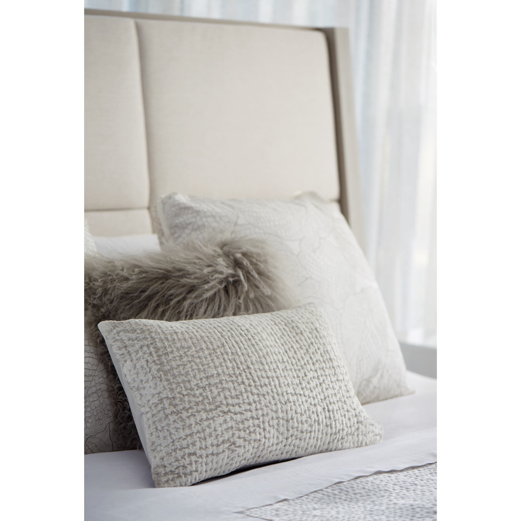Bernhardt axiom cheap king bed