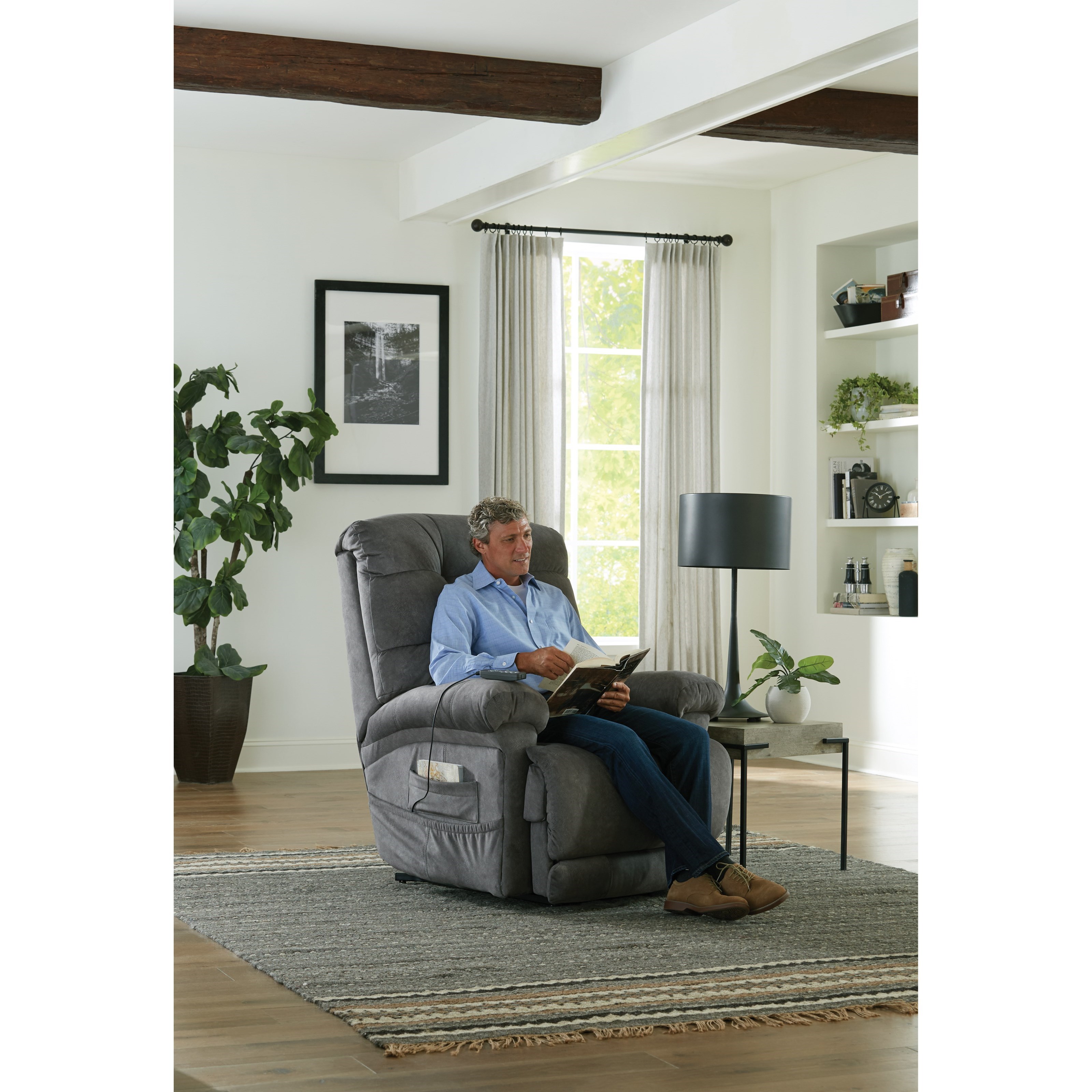 Aidan layflat fabric discount power lift chair