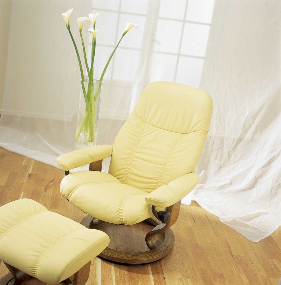 Small yellow store recliner