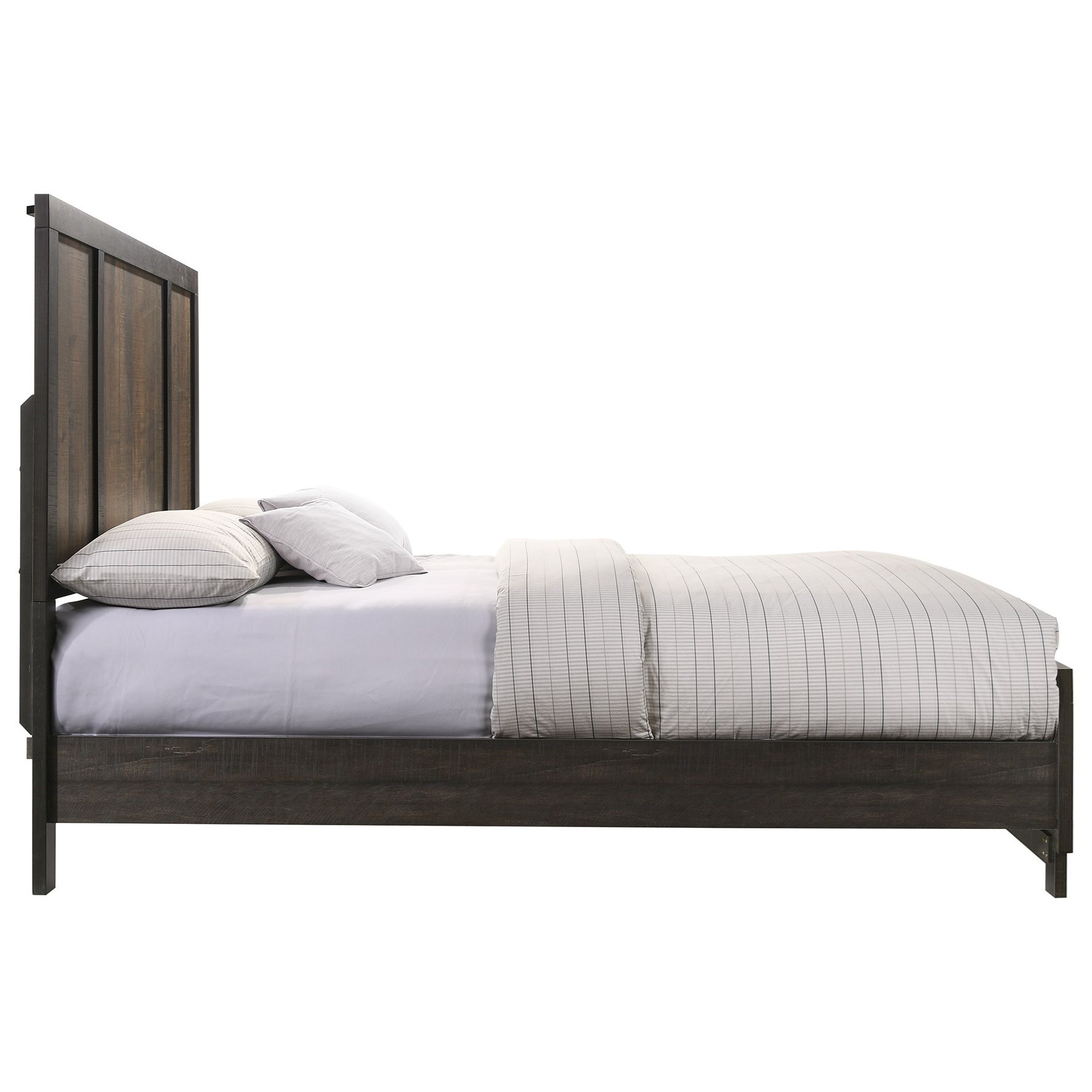 Harlinton store bedroom set