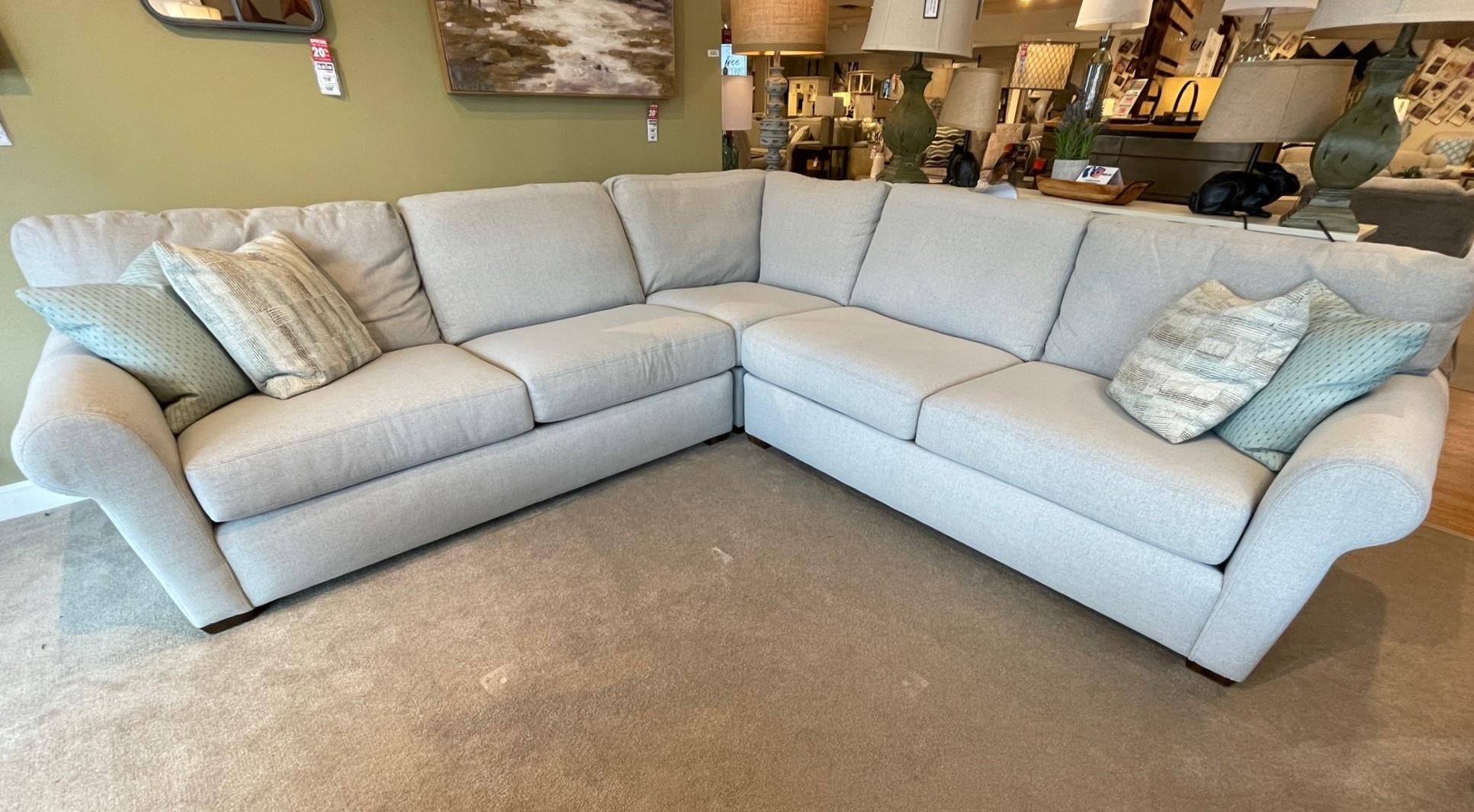 Flexsteel top randall sectional
