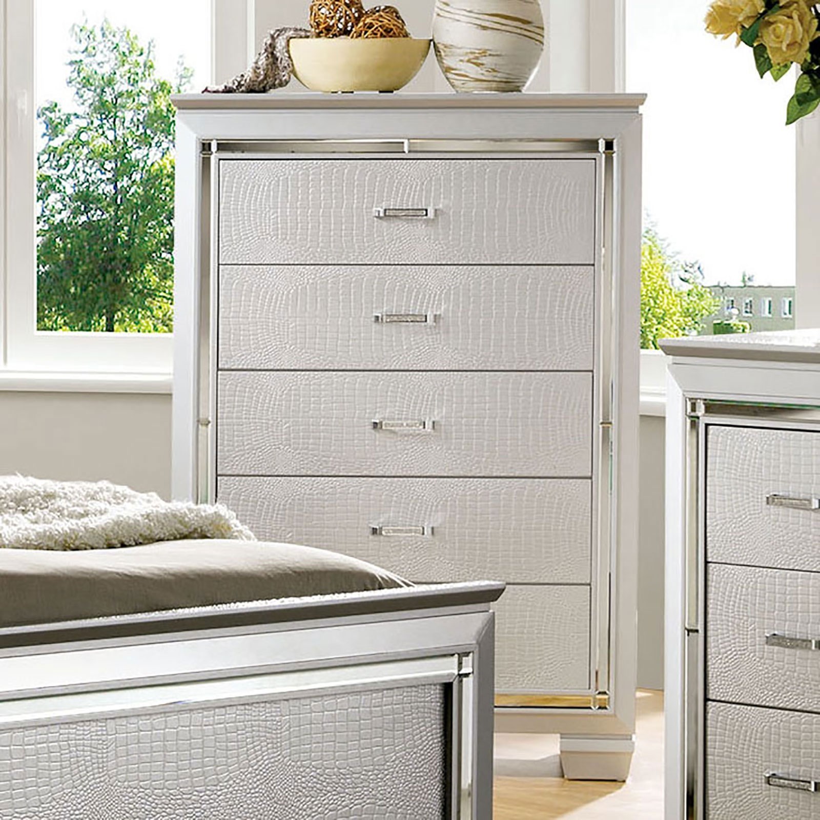 Crushed mirror deals dresser