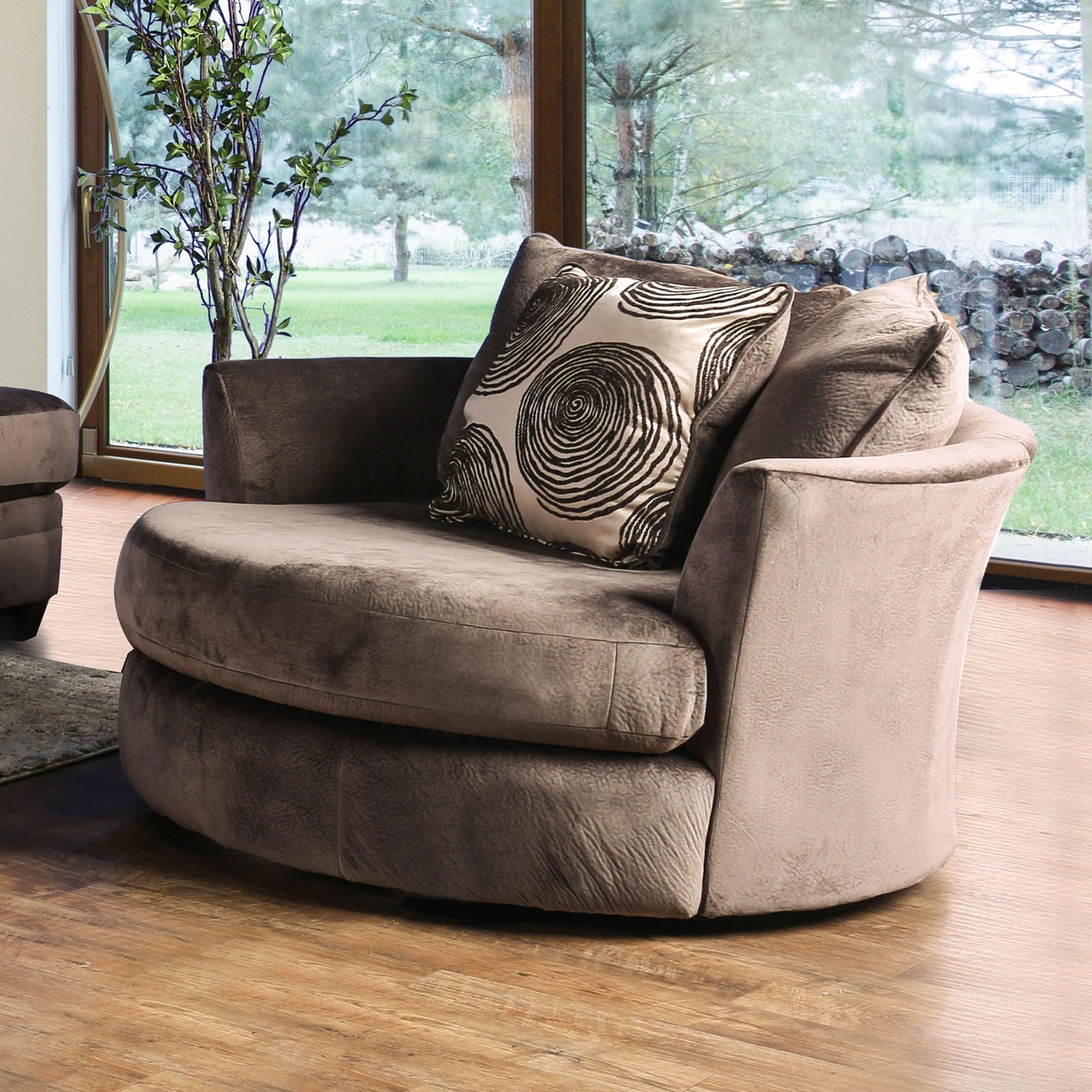 Transitional shop swivel chair