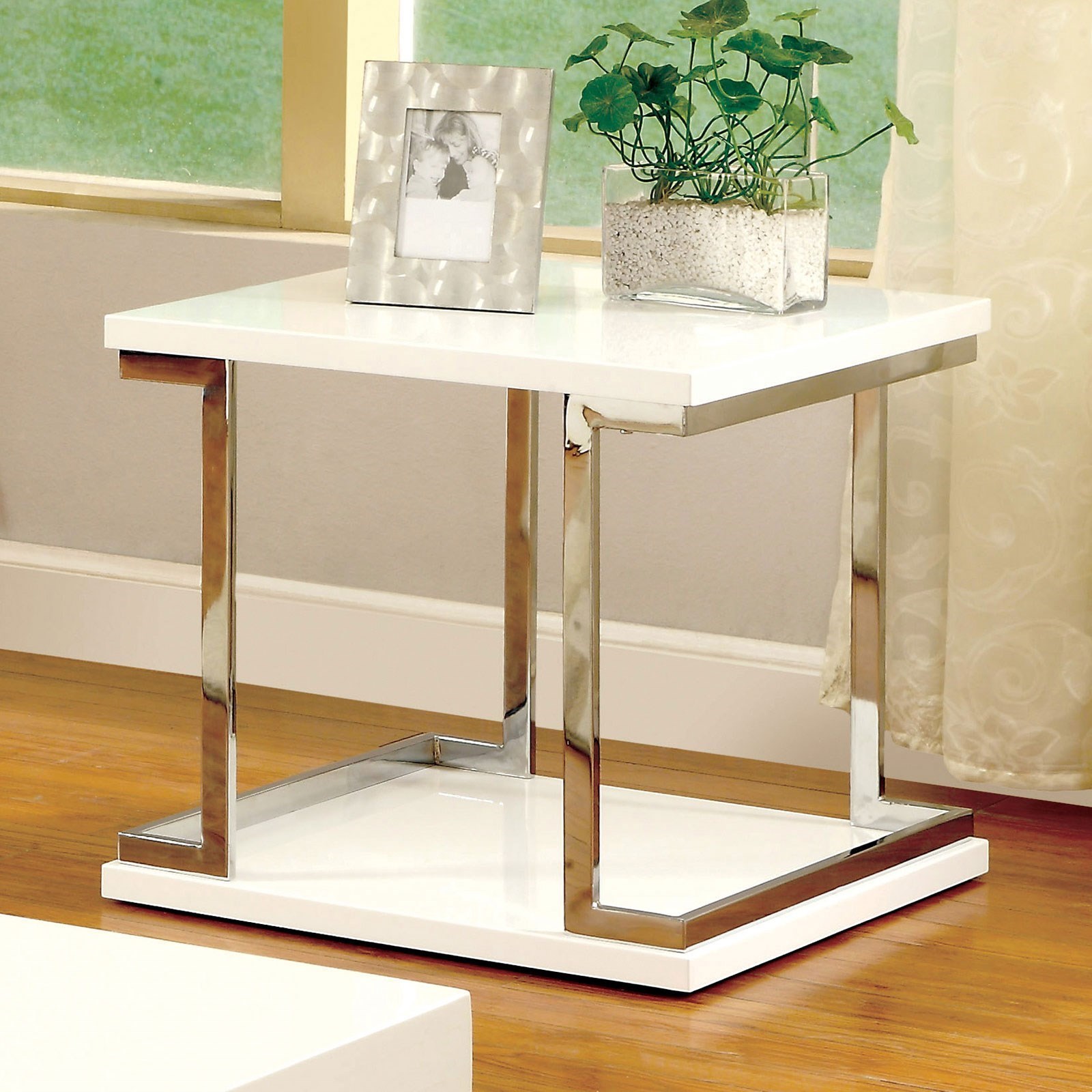 Value city clearance furniture end tables