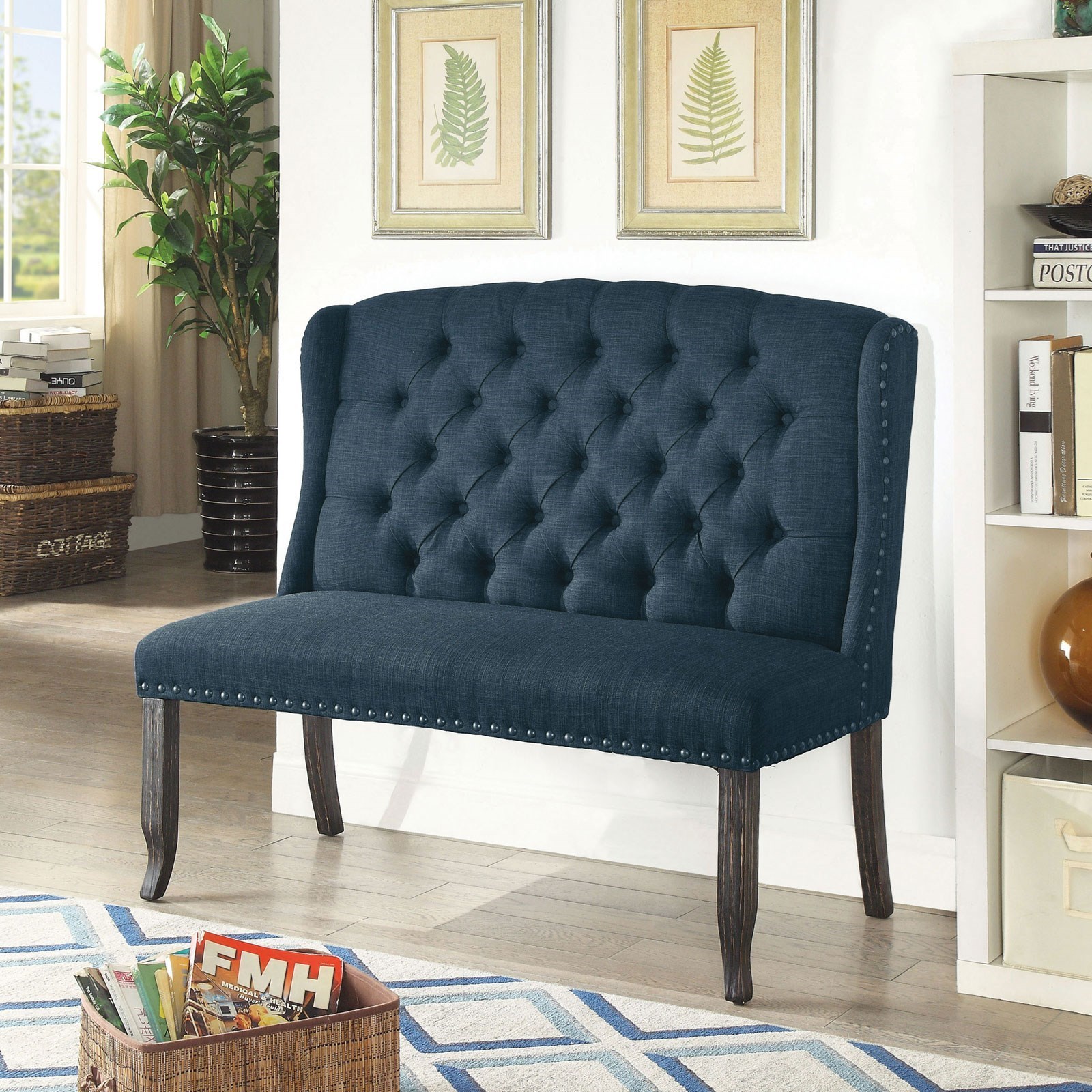 Kitchen bench seat with back outlet