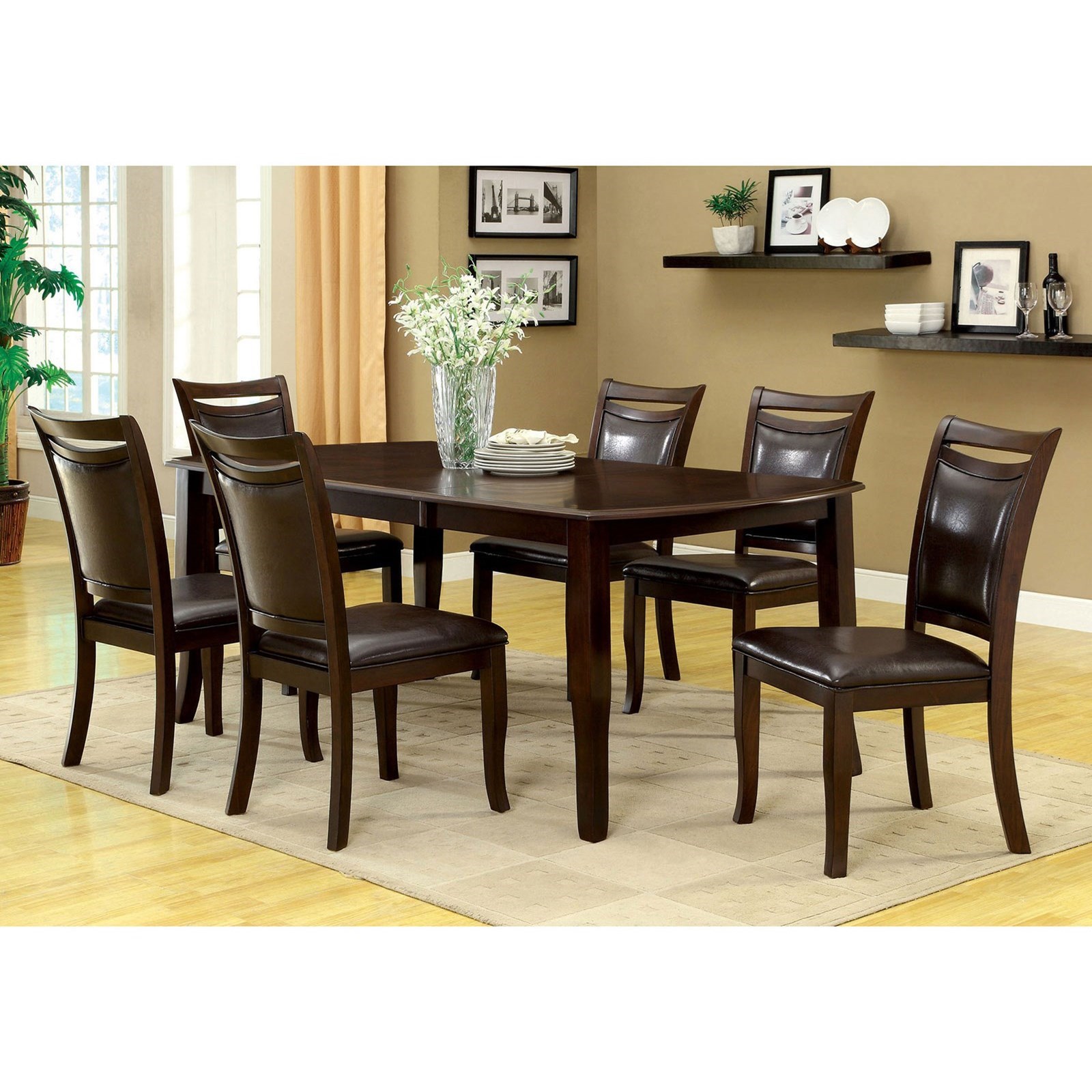 Value city best sale tables and chairs