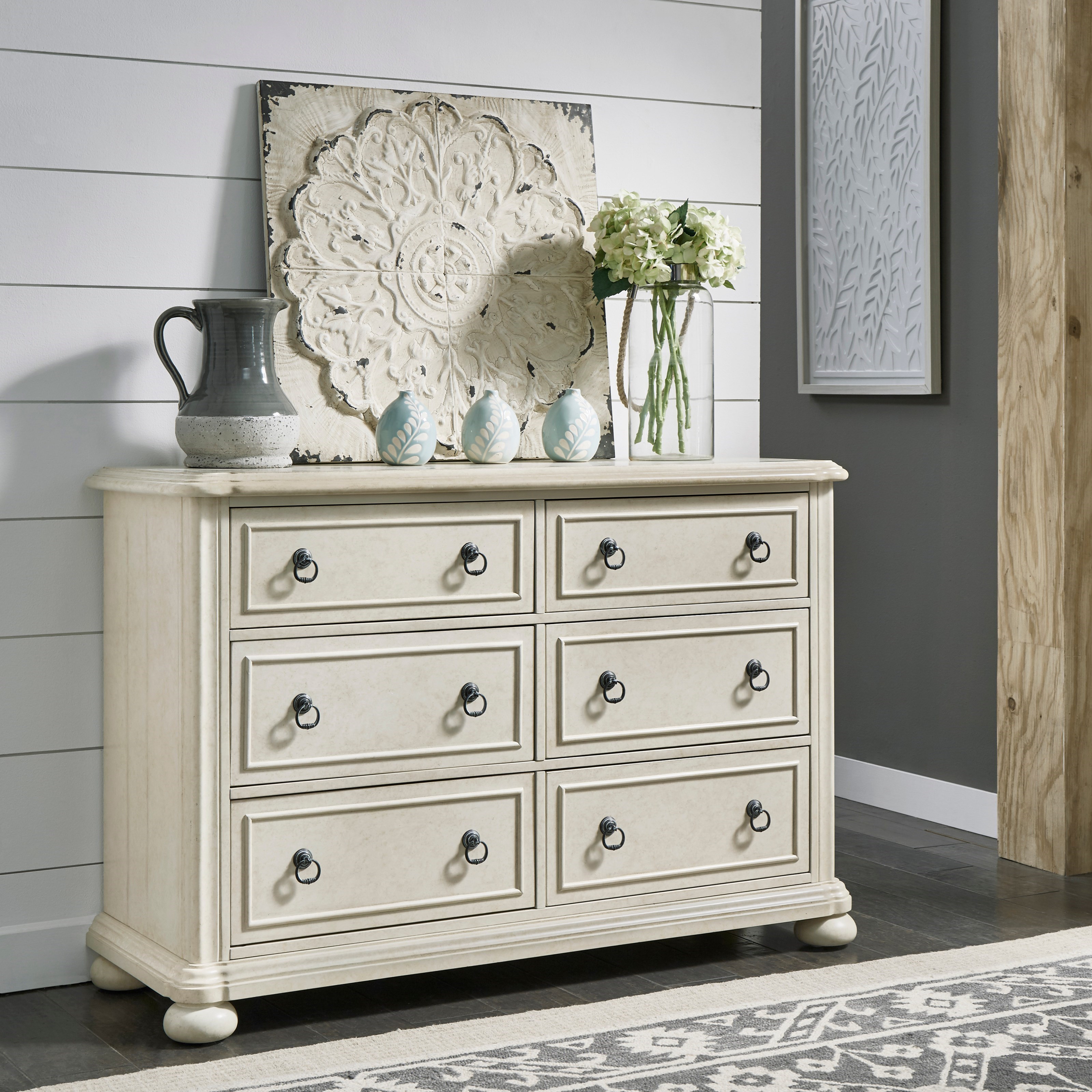 White cottage outlet style dresser