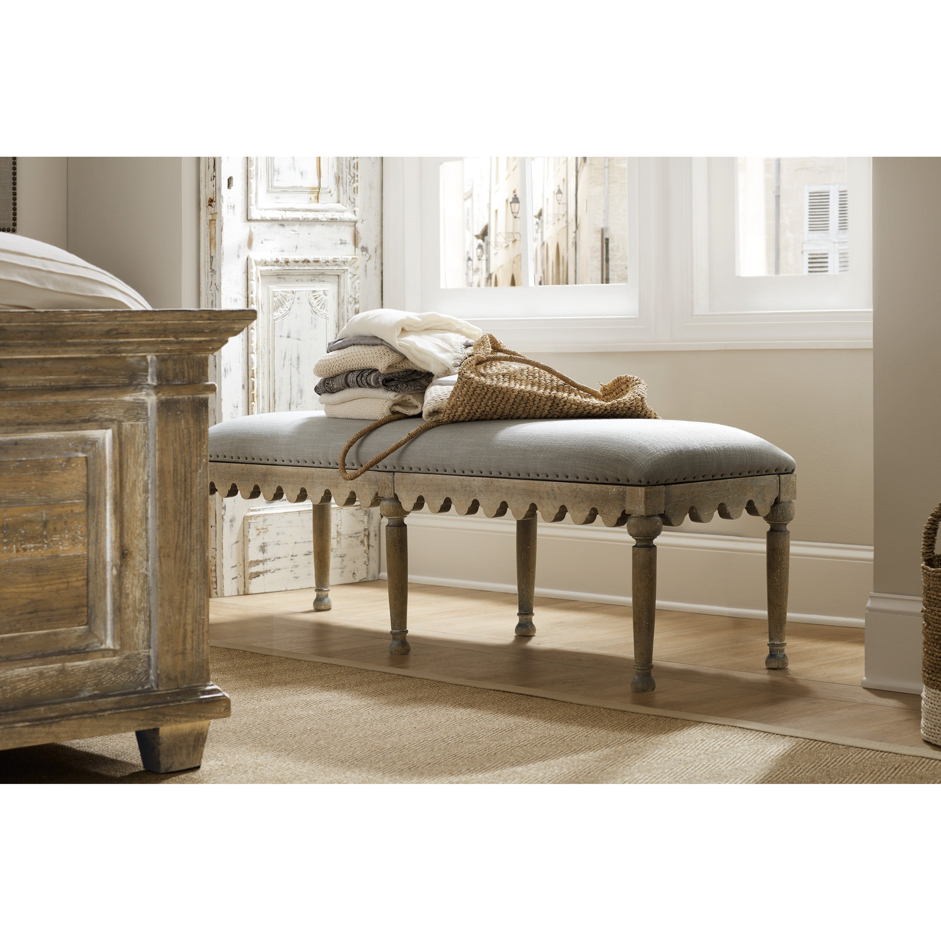 Sleigh discount bed bench