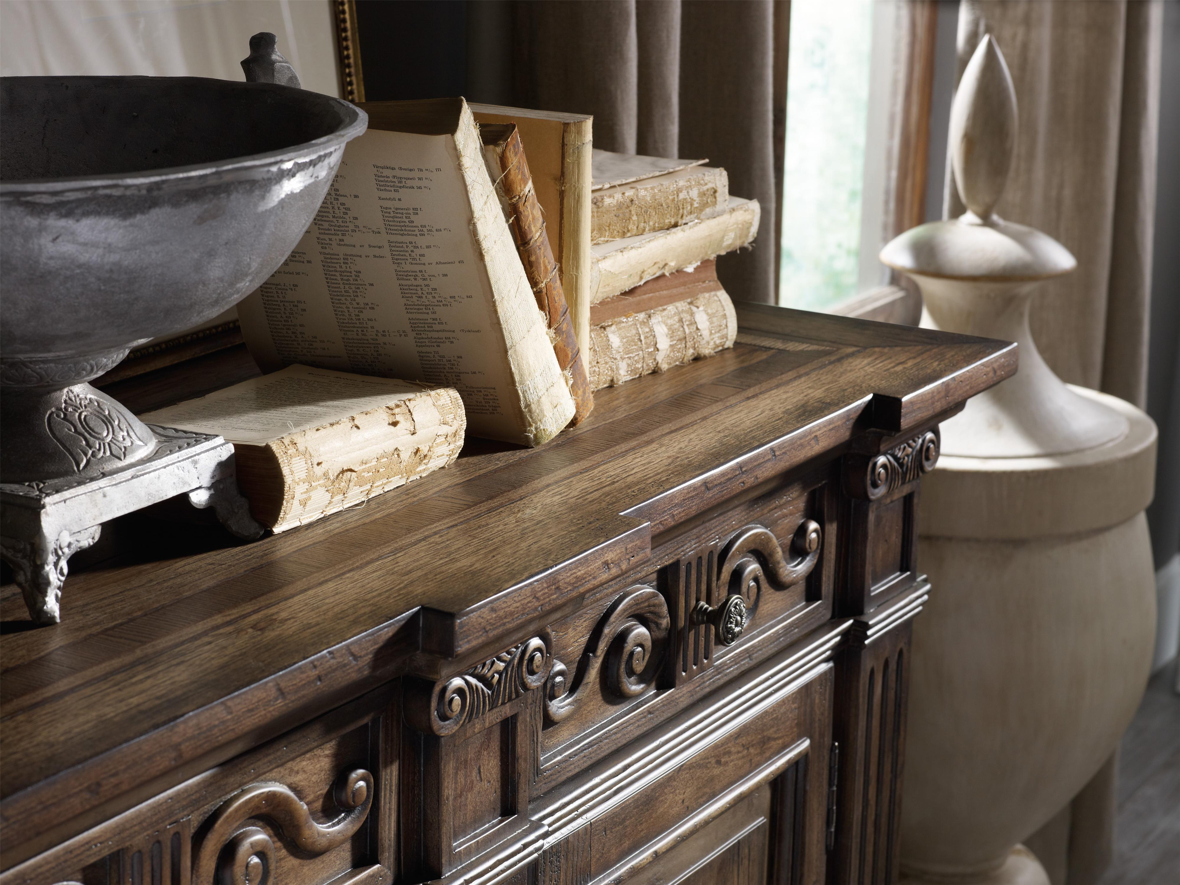 72 on sale in credenza