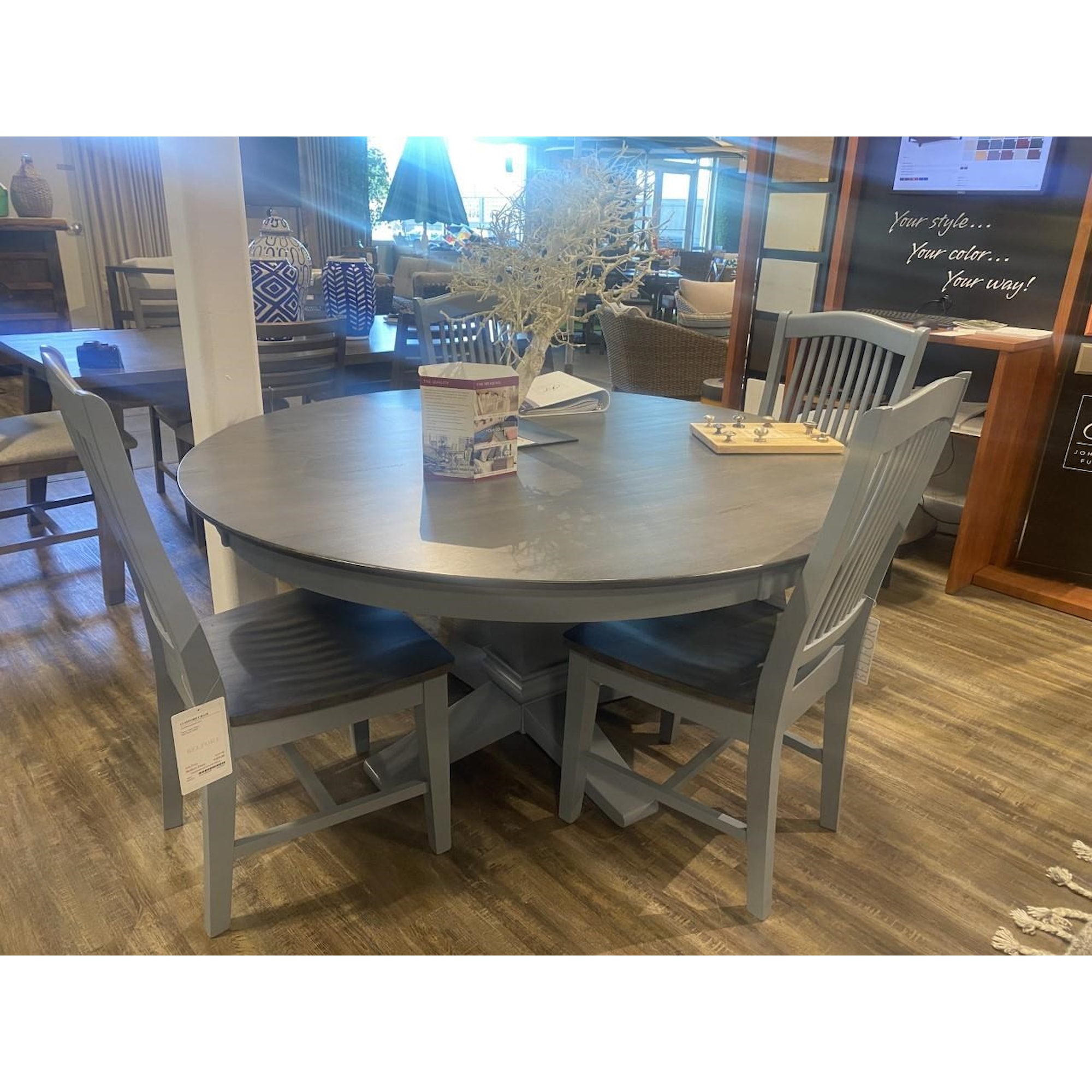John Thomas SELECT Dining Room 259101009 60 Inch Round Dining Table