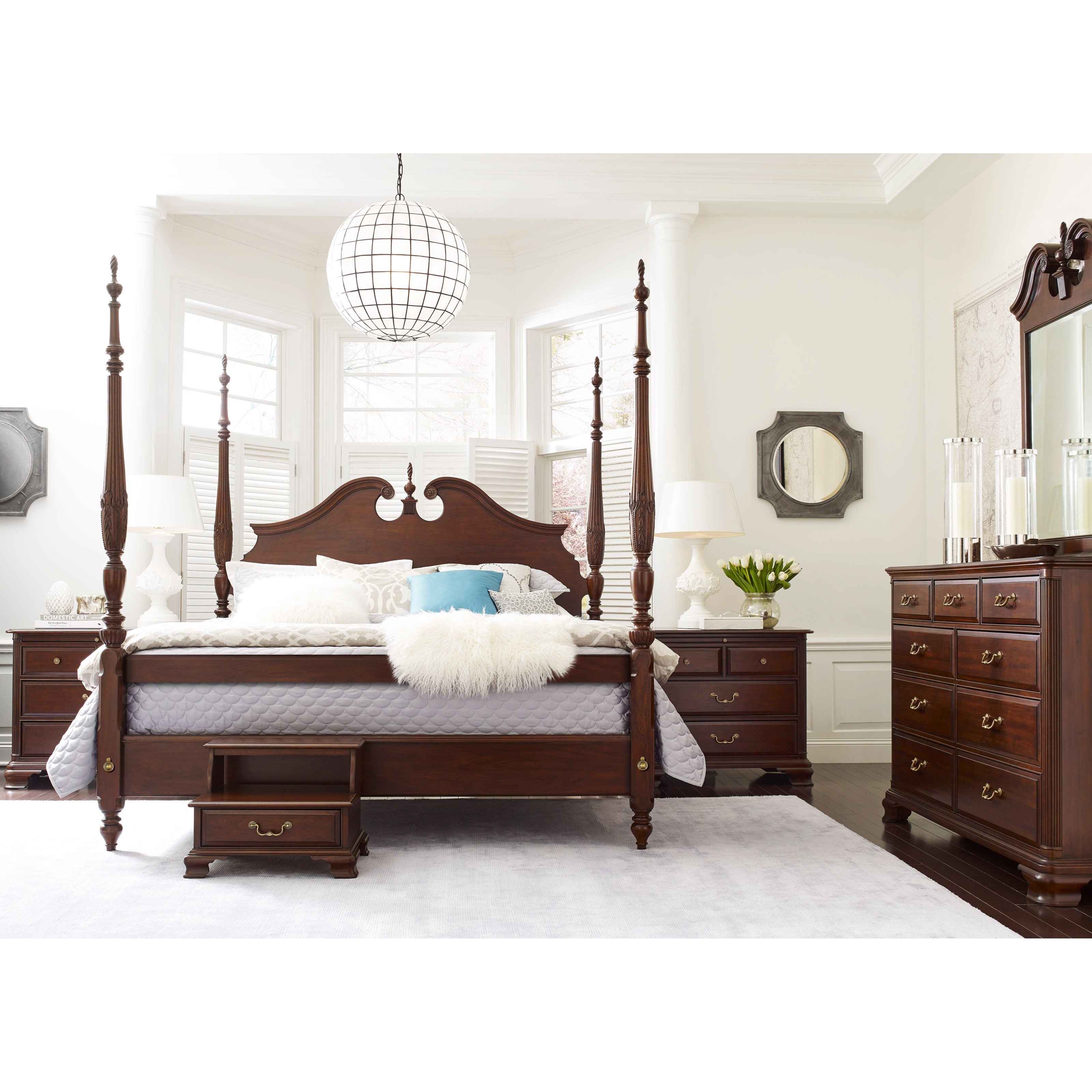 Bachelor chest with shop pull out shelf