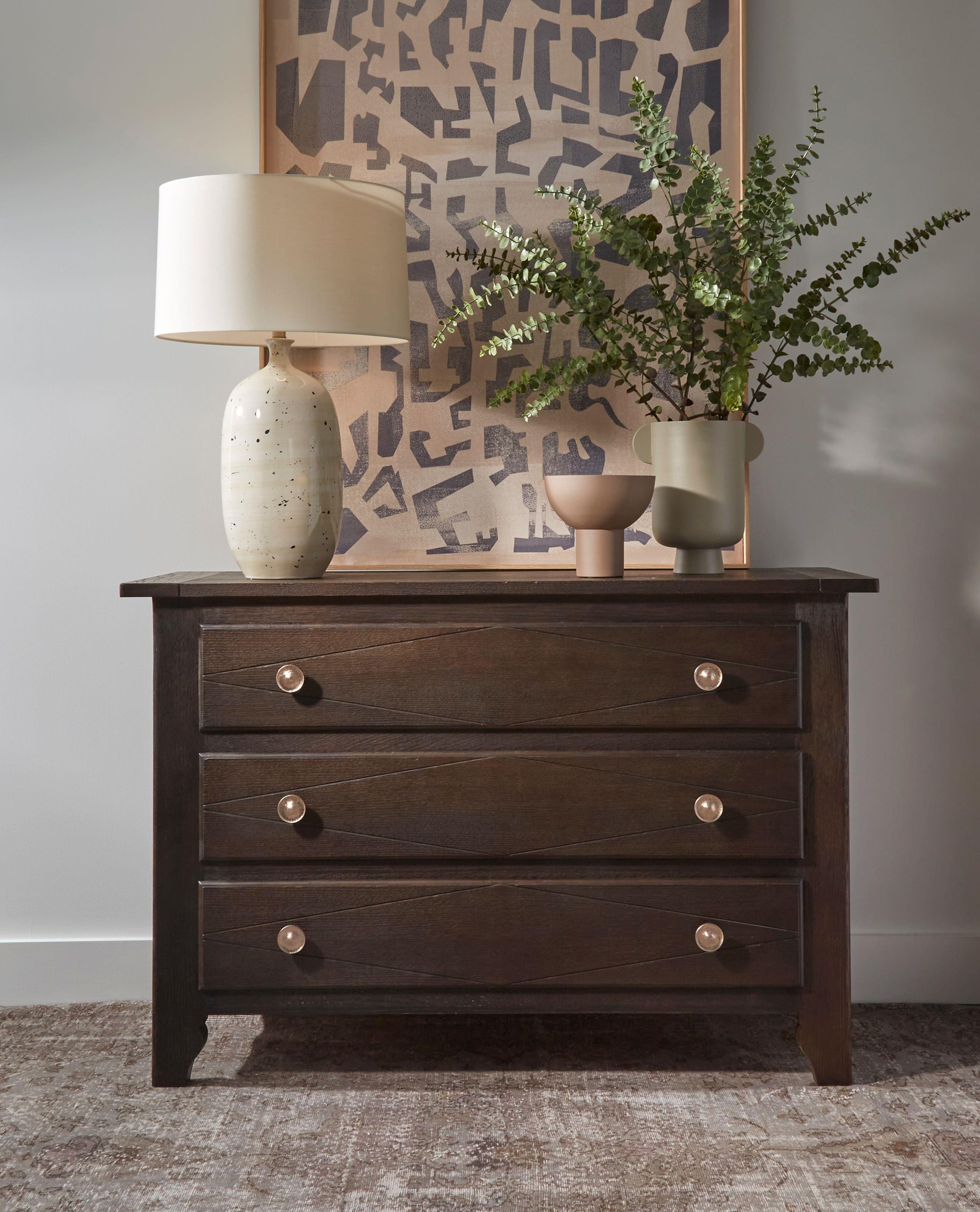 Home meridian online accent chest
