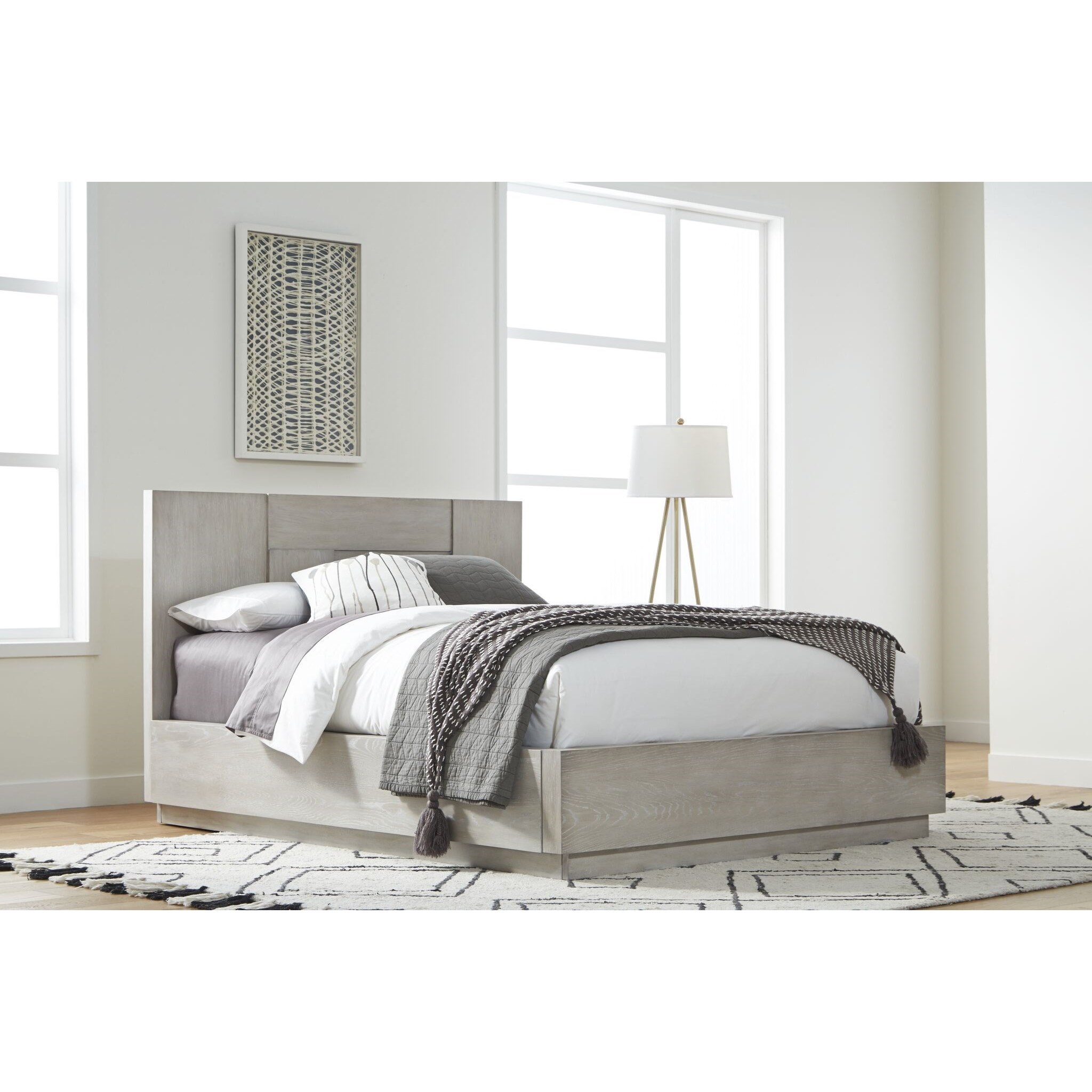 Modus International Destination DE Z7 H5 Contemporary Queen Panel