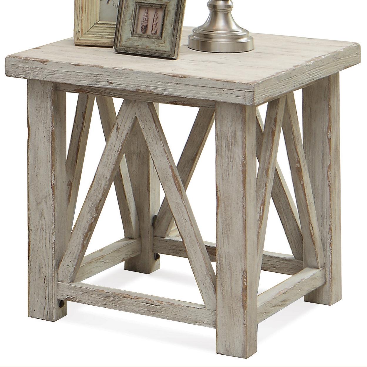 Light wood end tables 2025