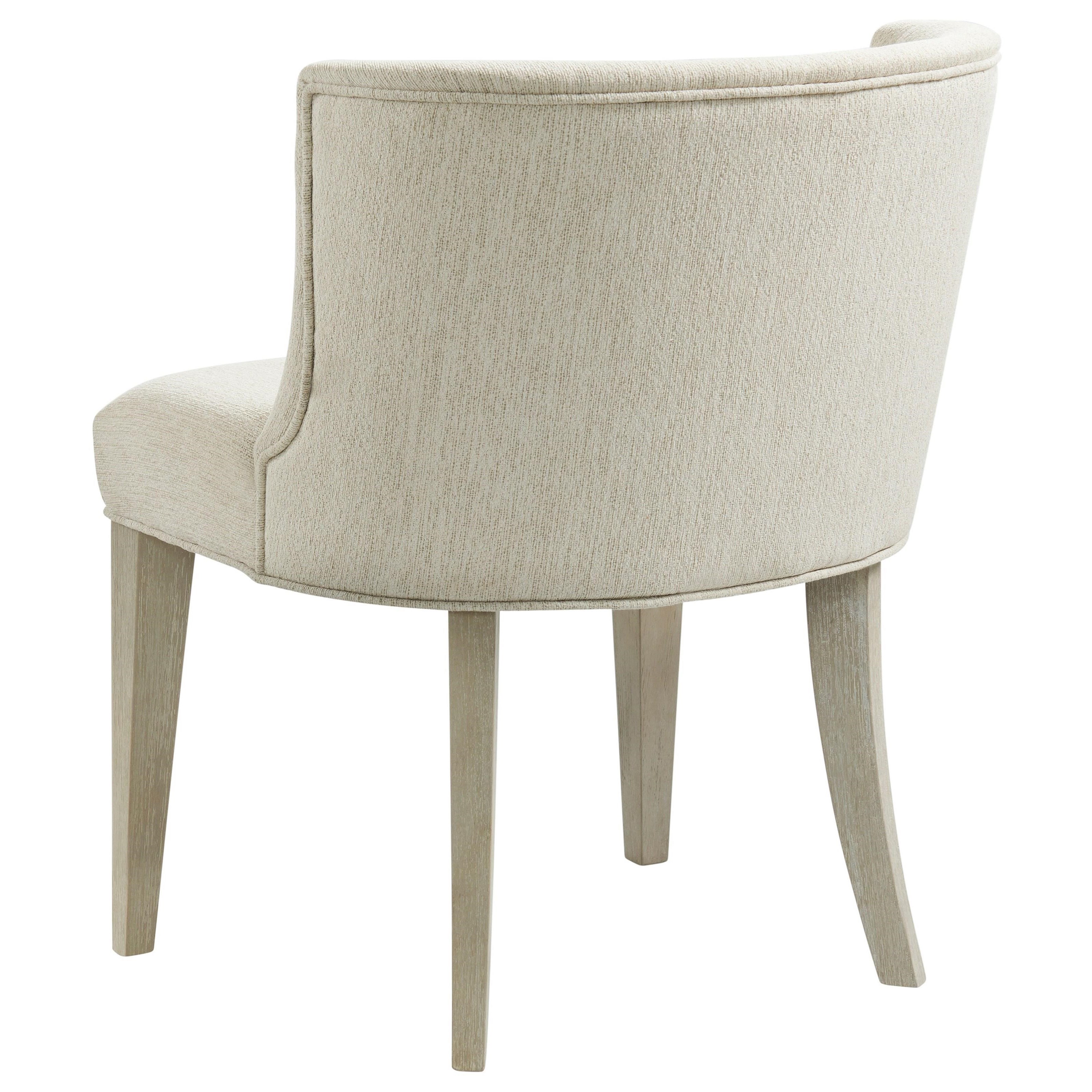 Curved sales back chair