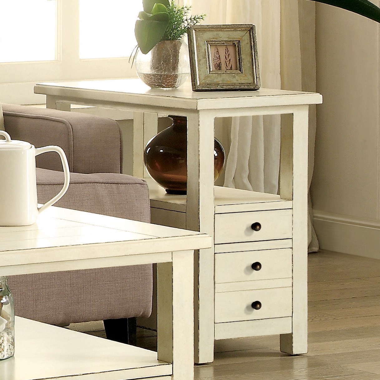 Riverside Furniture Sullivan 22511 2 Drawer Chairside Table in
