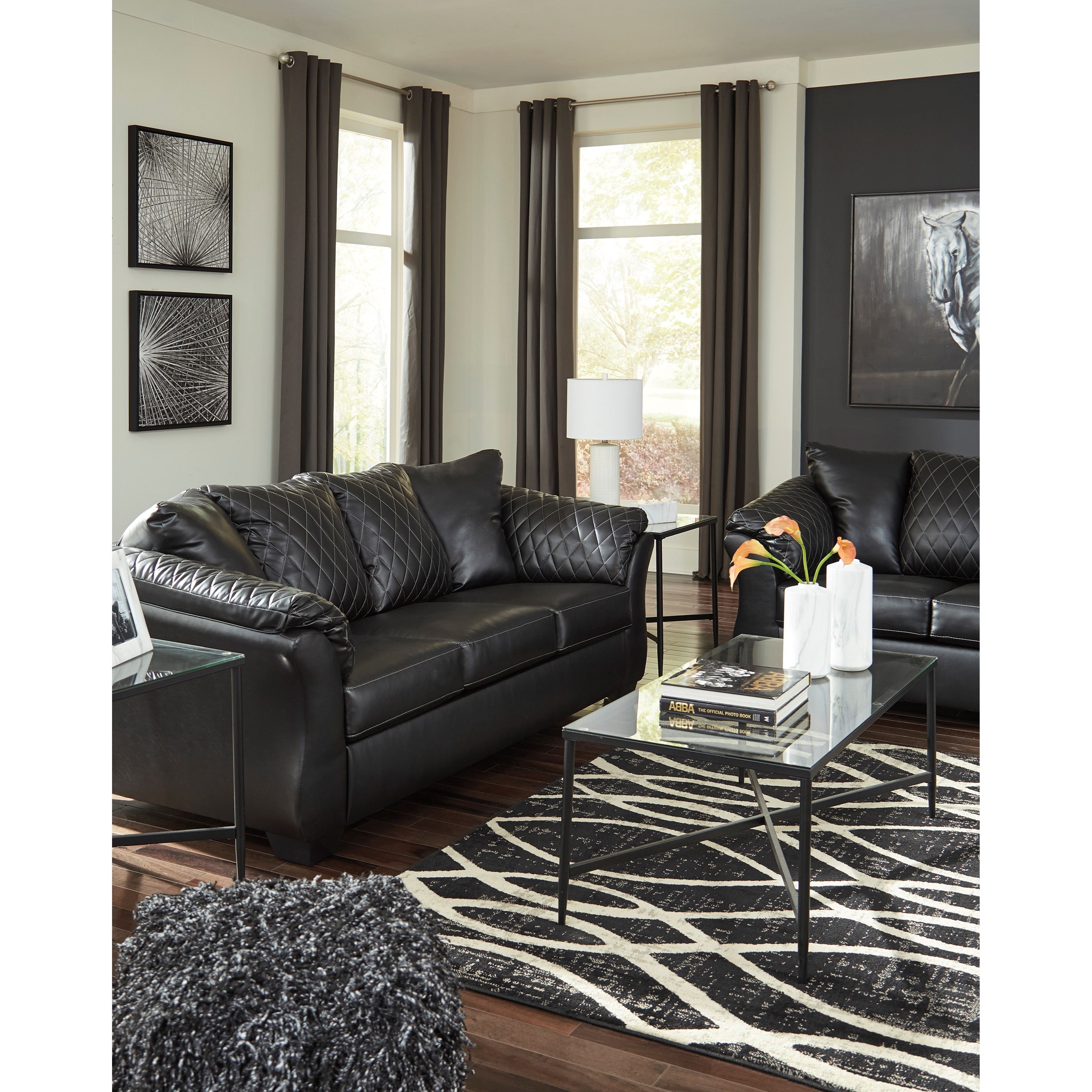 Betrillo Sofa