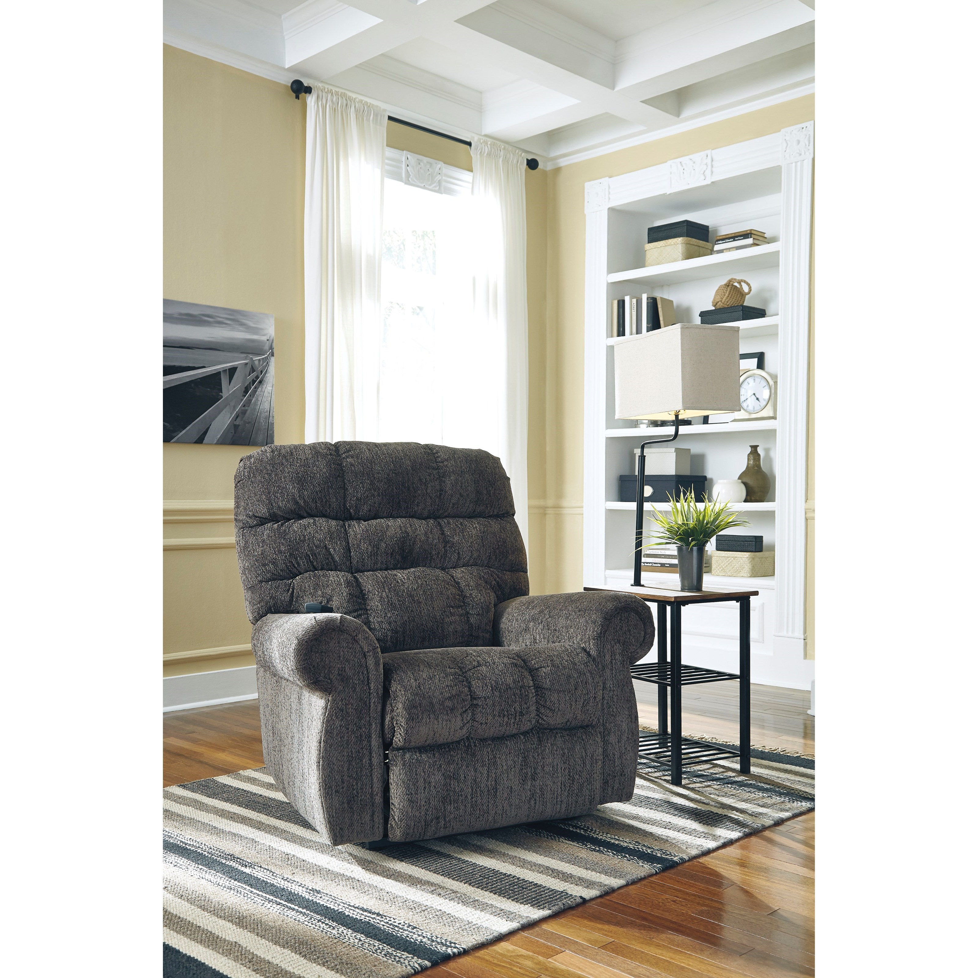 Value city outlet power lift recliners