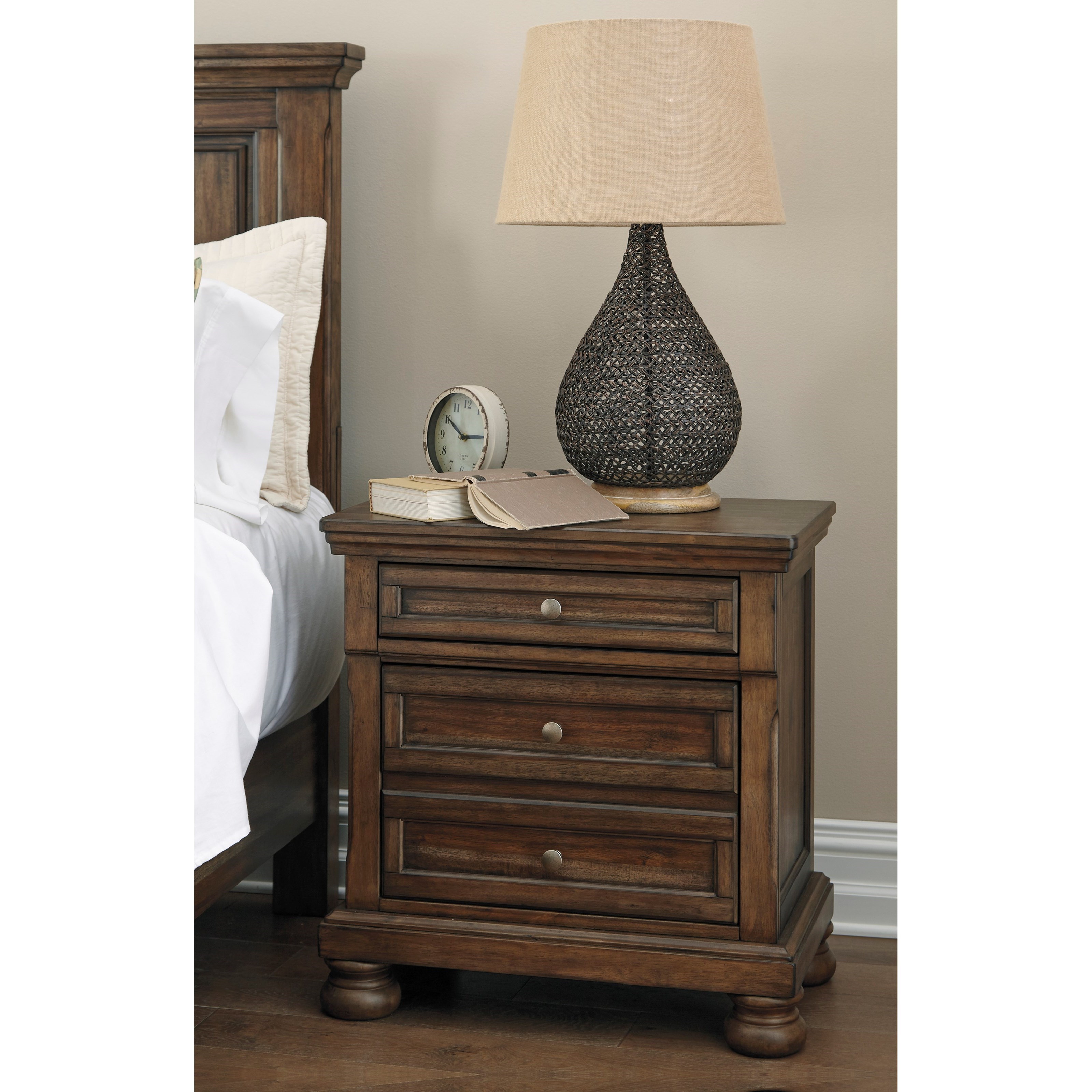 Nightstand with jewelry hot sale drawer