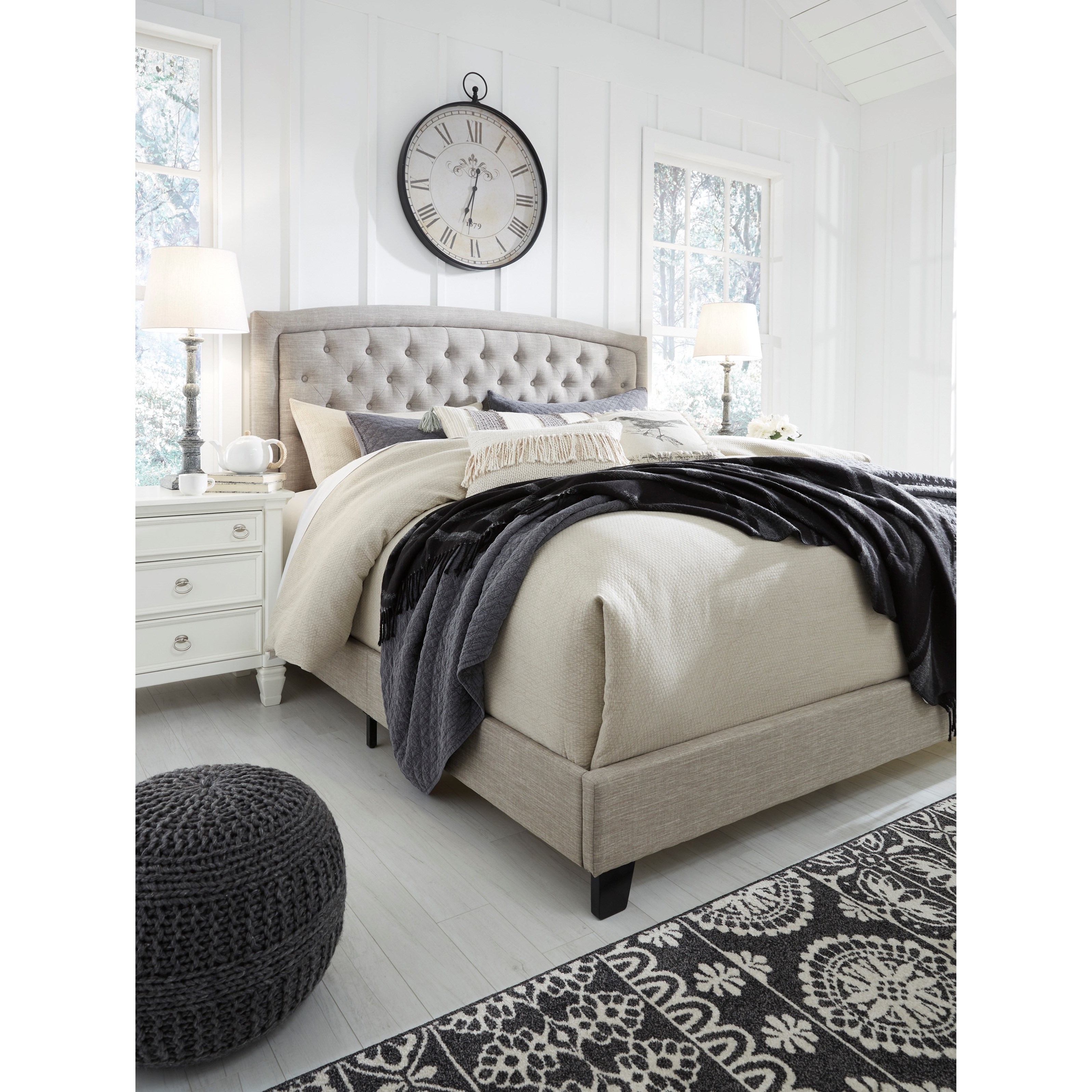 Jerary gray queen upholstered clearance bed