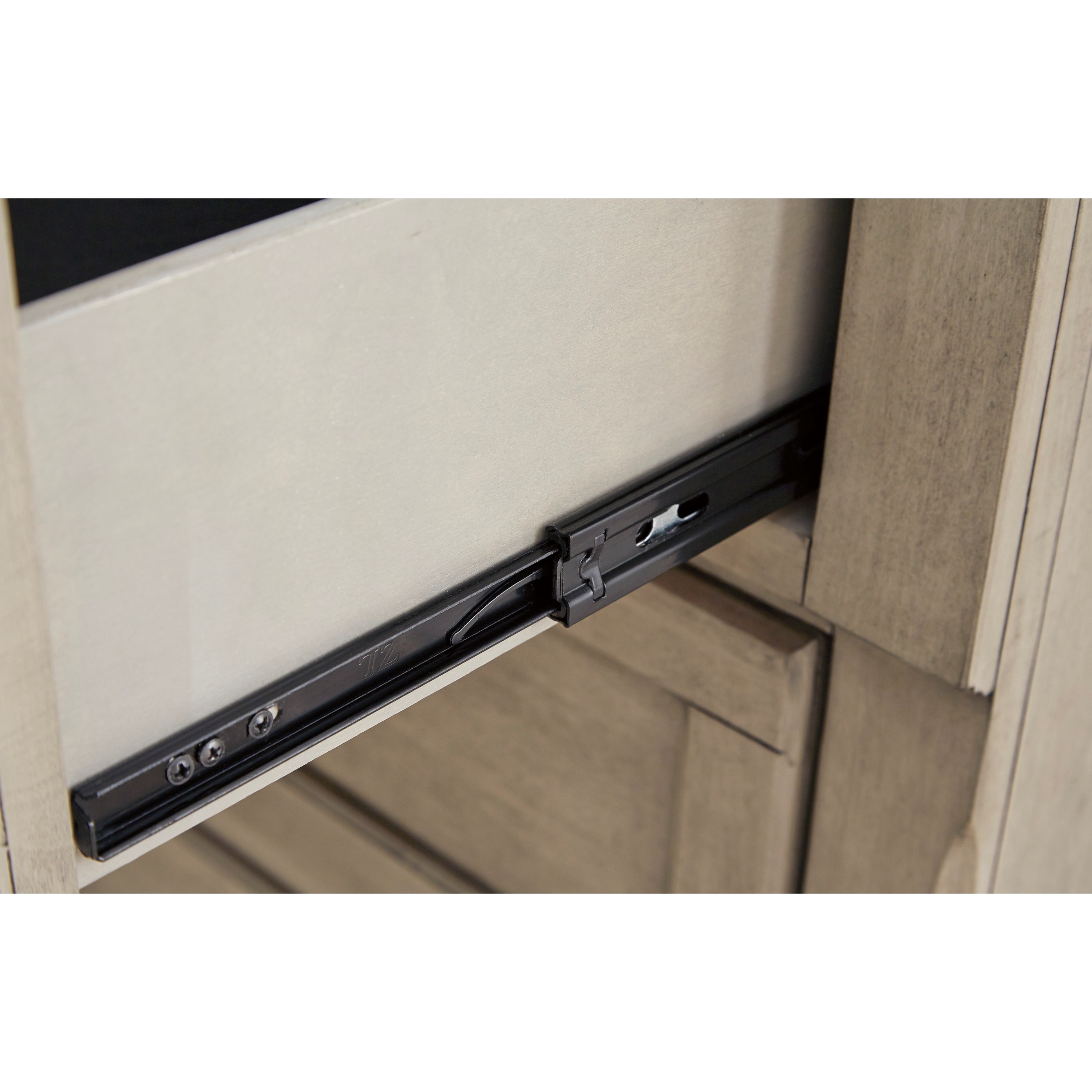 Signature Design by Ashley Lettner ASHB733 21 6 Drawer Dresser