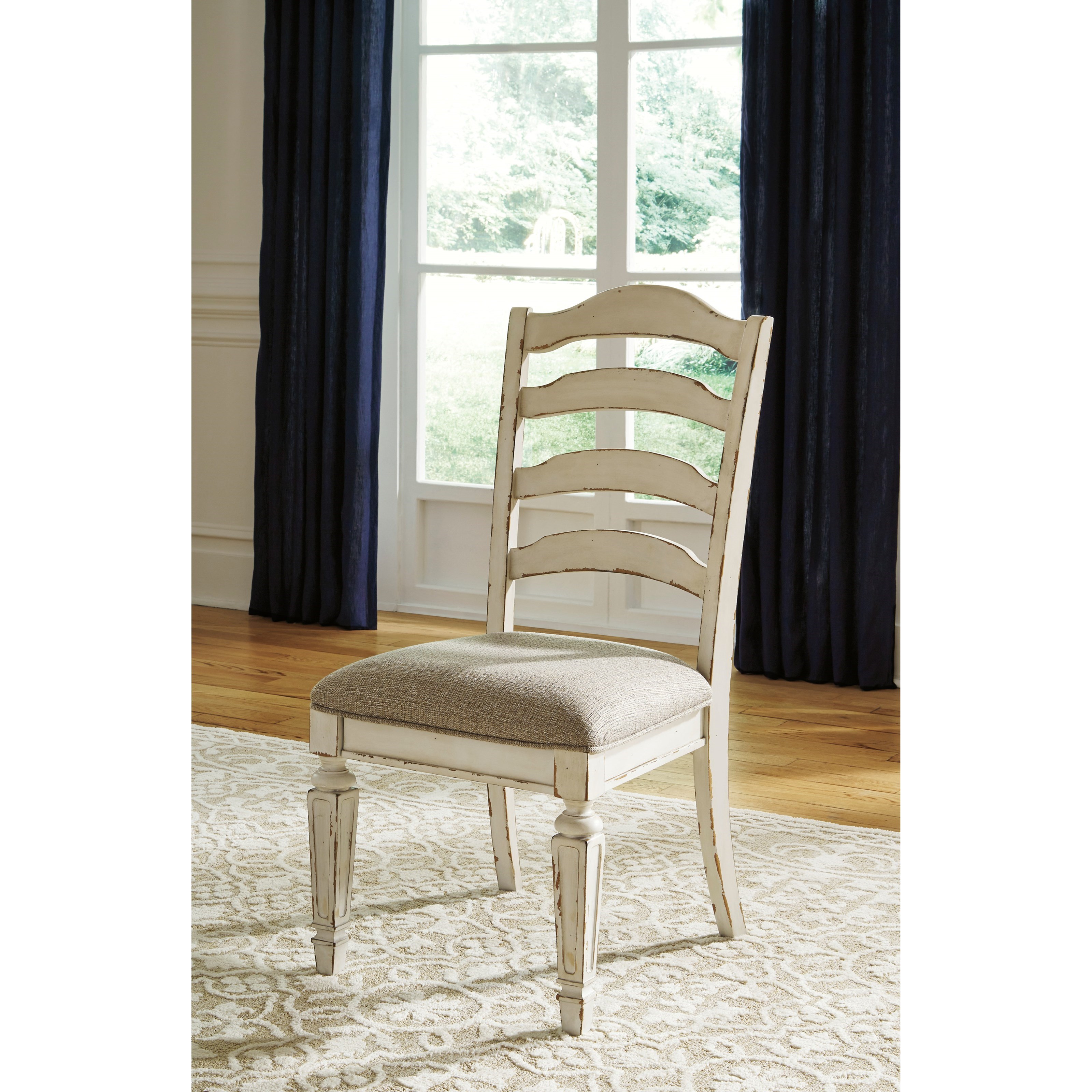 Realyn dining online room chair