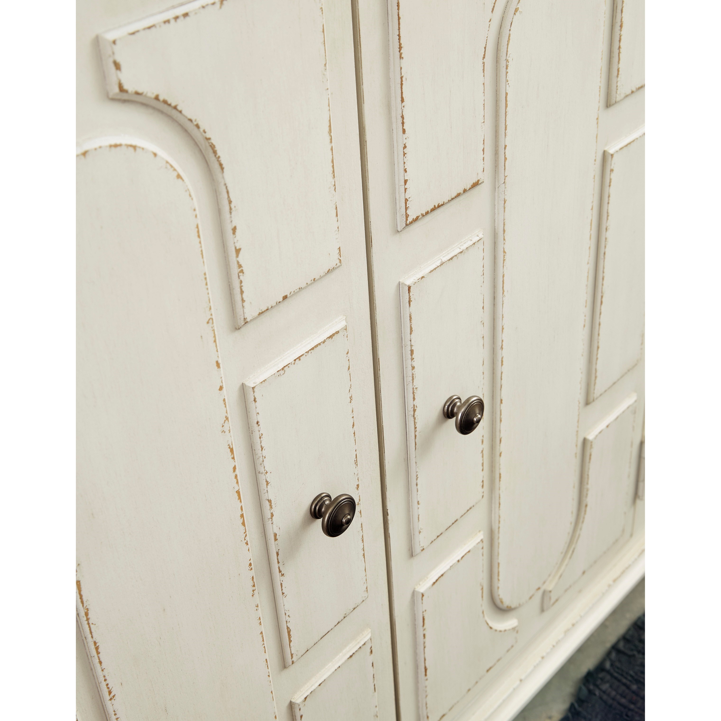 Signature Design by Ashley Roranville A4000268 Two Tone Accent